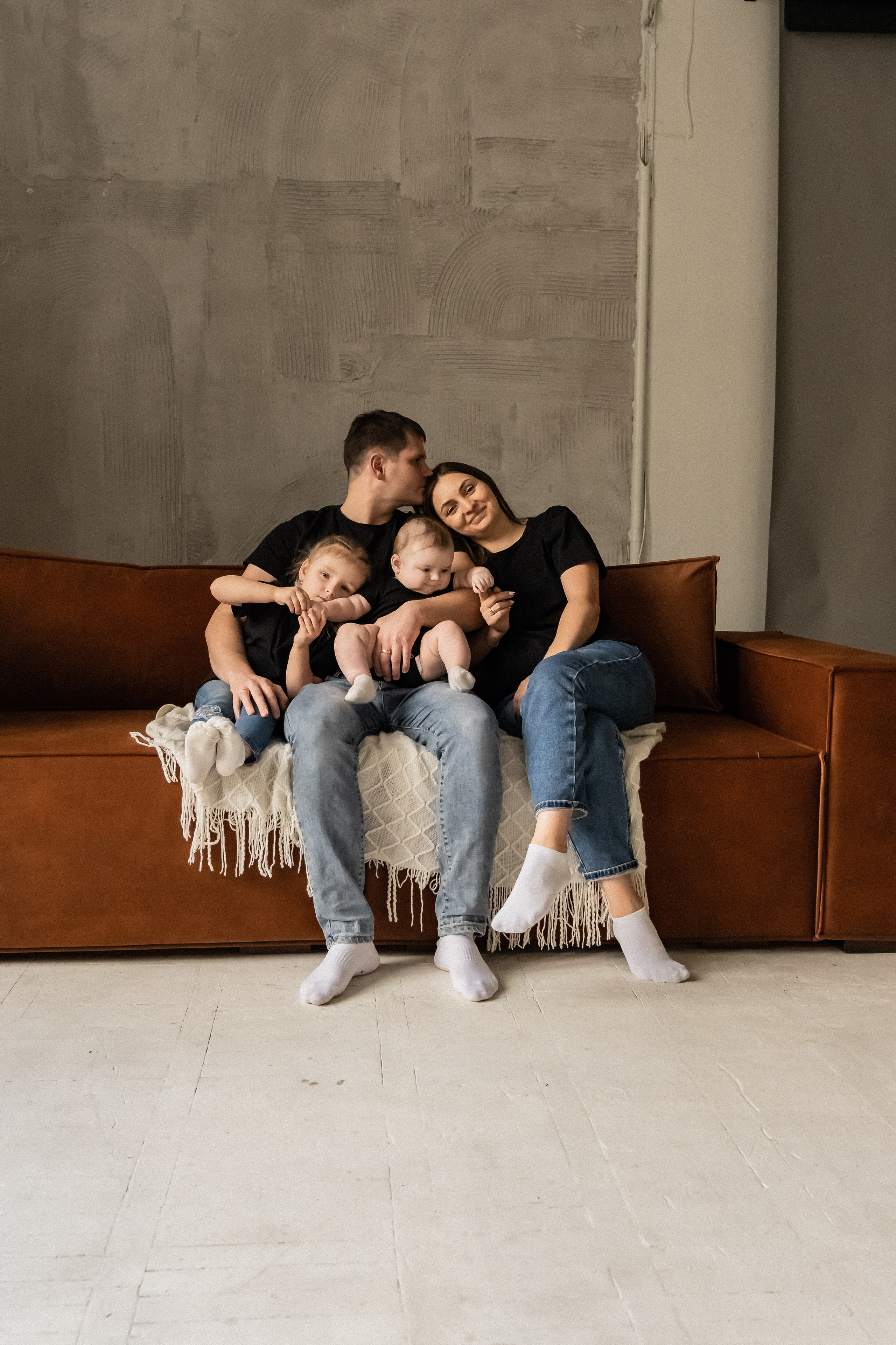 Семья Вероники и Вальдаса. Ваш семейный фотограф в Минске — Вика Трегубова