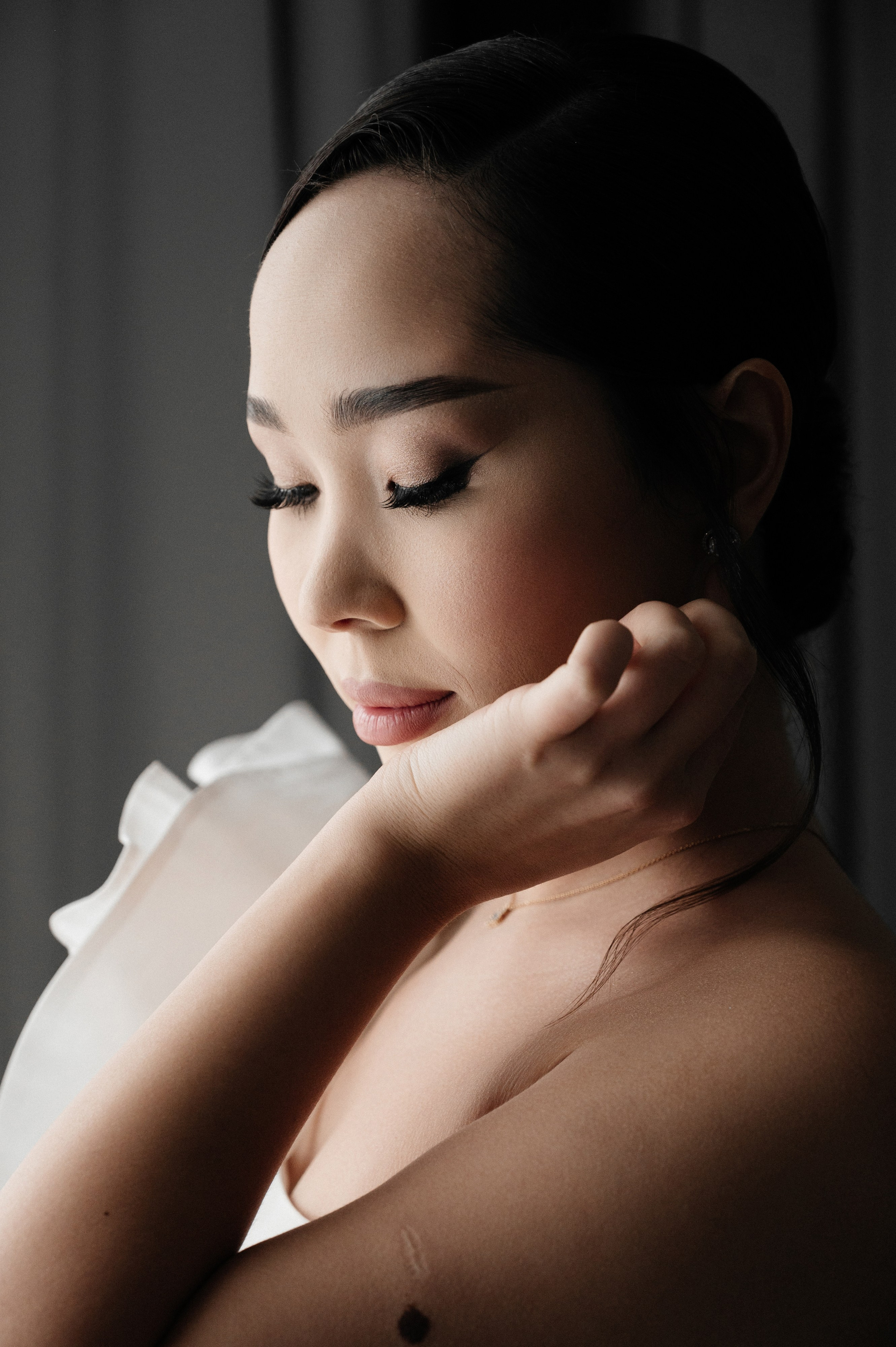 ANEL QYZ UZATU. HOME