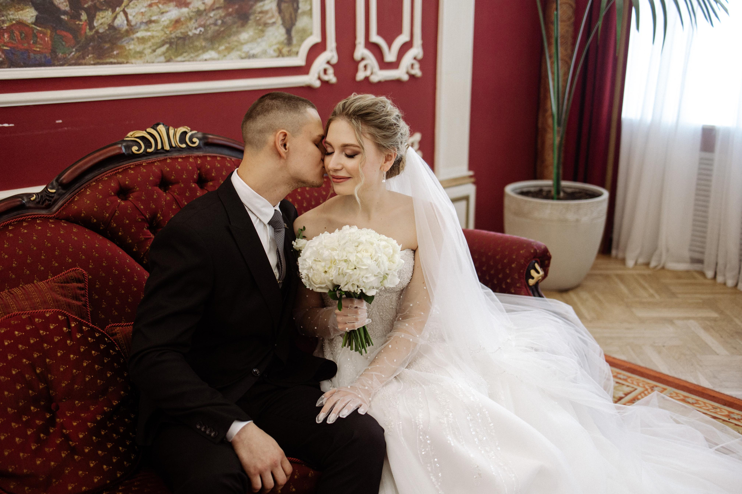 Грибоедовский ЗАГС. Свадебный фотограф Маргарита Глумскова