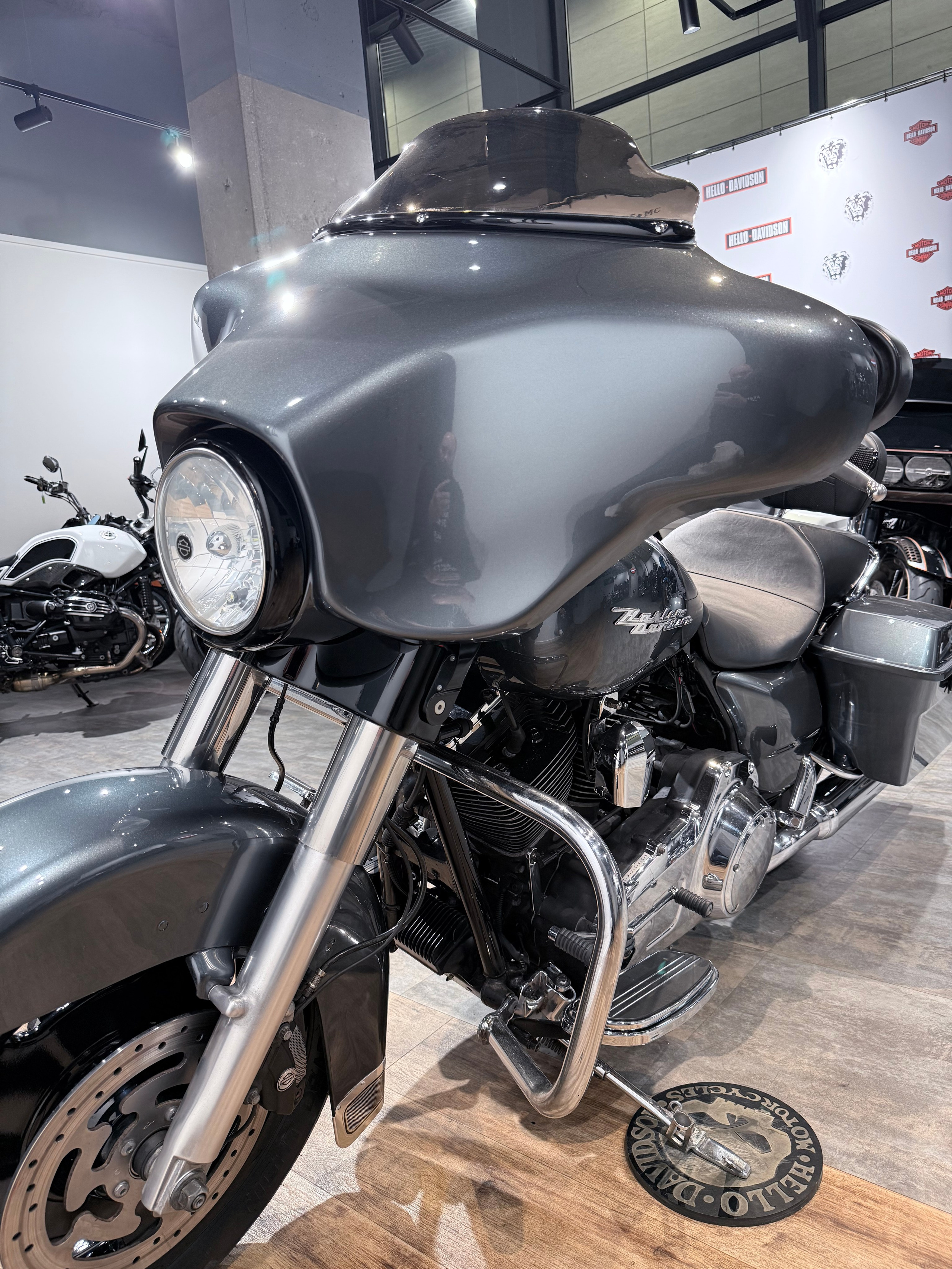 2009 Street Glide (Nardo Dark Gray). Hello Davidson, Москва. Только хорошие мотоциклы…