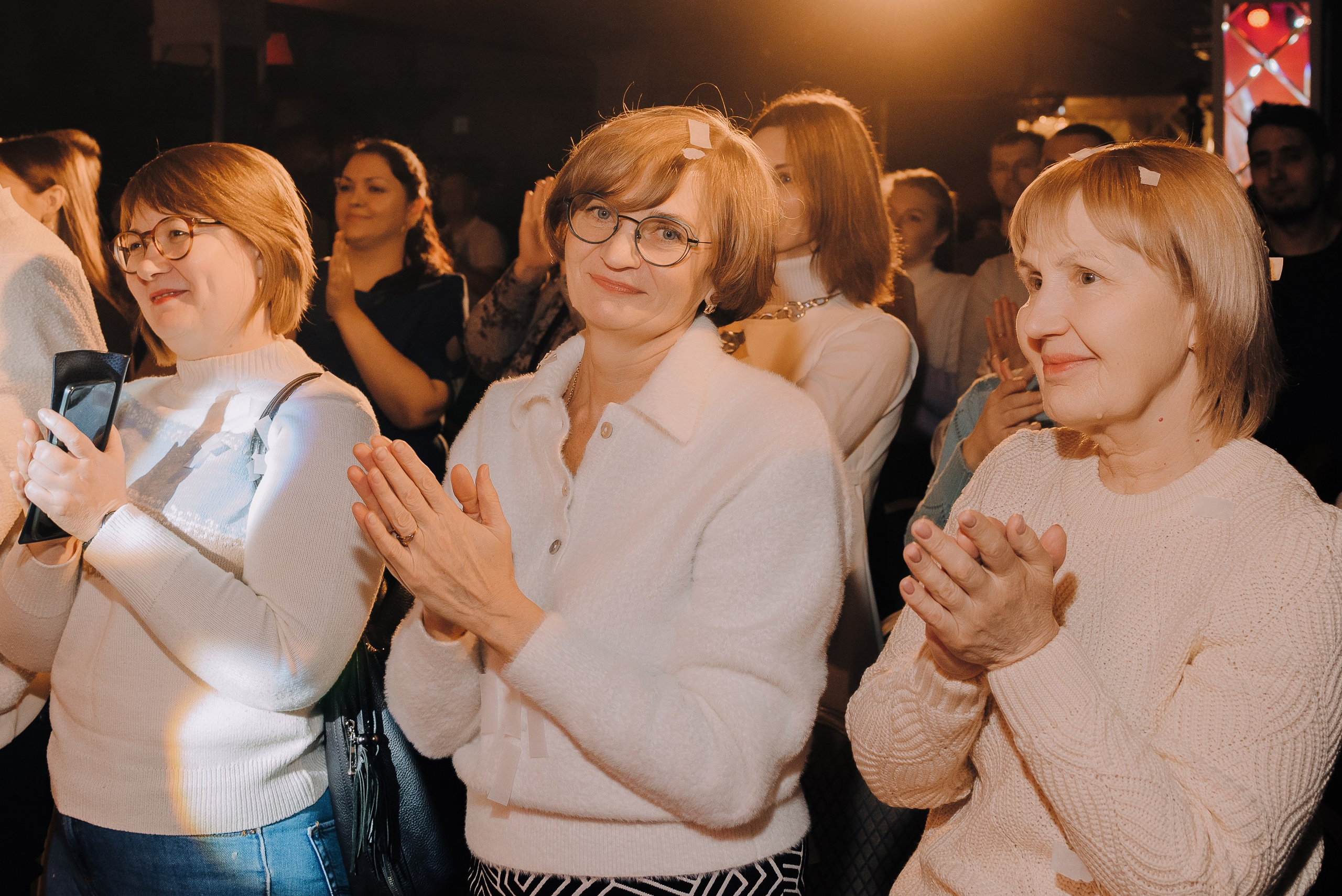 СПЕКТАКЛЬ «ВОЛШЕБНЫЕ ОЧКИ» ОПТИК-ЦЕНТР. Репортажный фотограф Зуев Роман г. Челябинск