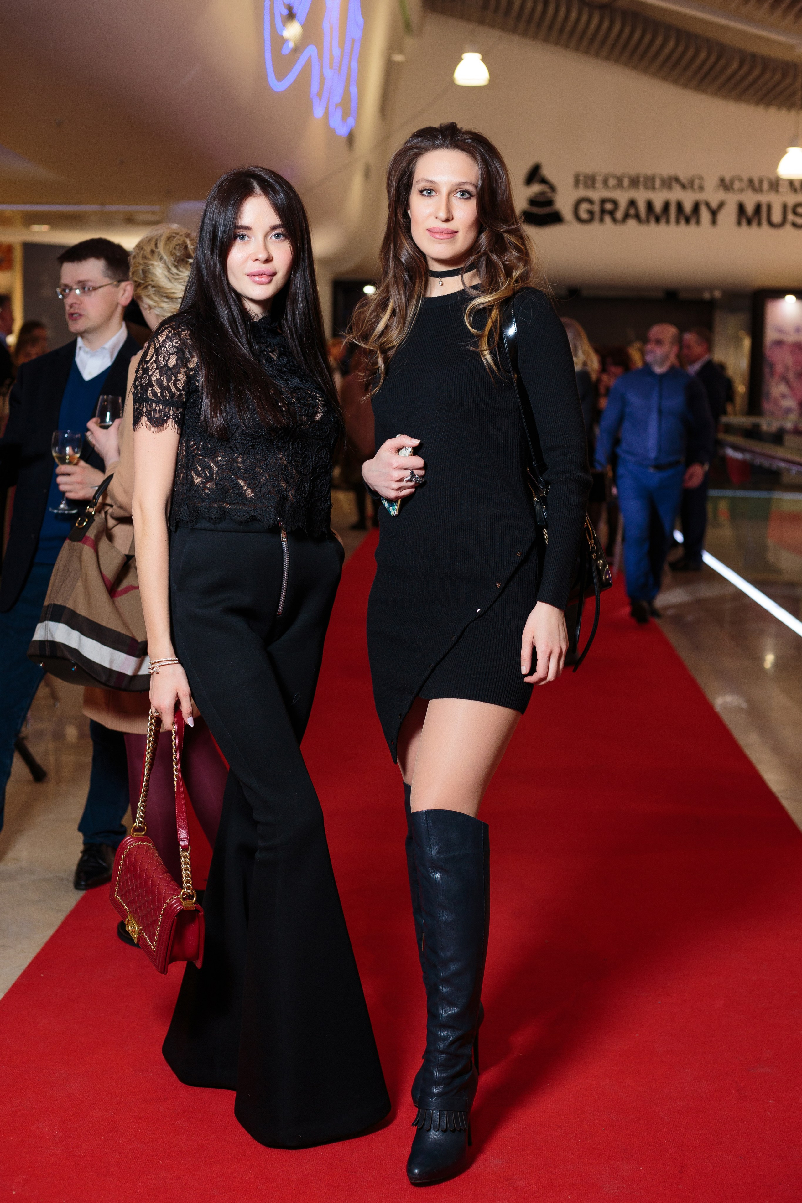 Репортажная съёмка для инфобизнеса и премьеры | Видео и фото контент | ZPROD. Фото и видеосъемка | продакшн студия ZPROD