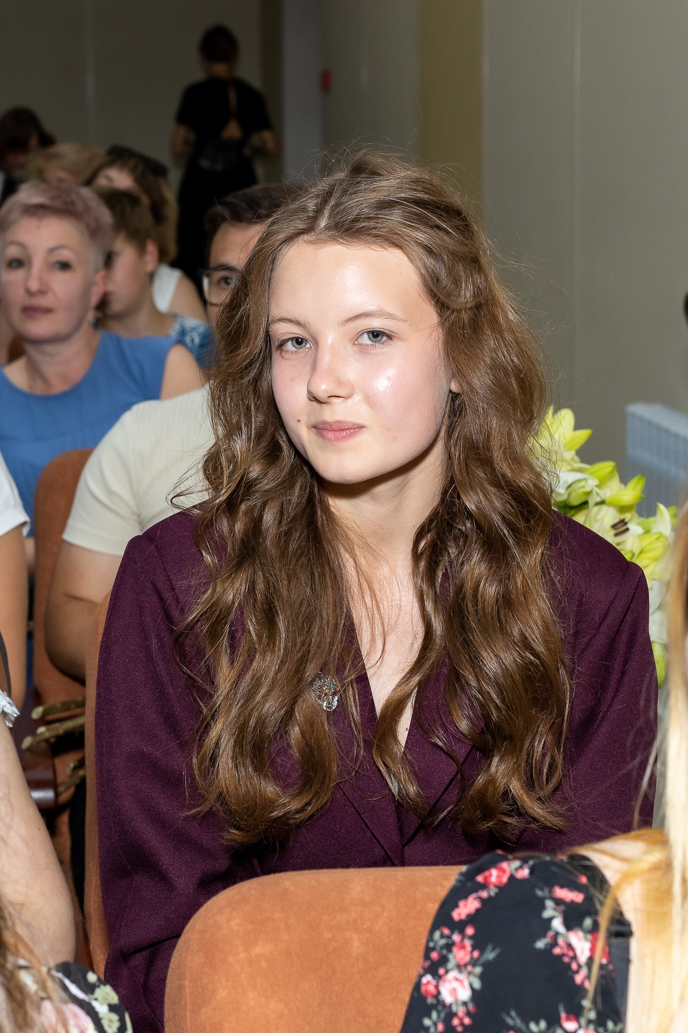 Вручение аттестата 2025. Выпускные альбомы Майкоп, Краснодар Елена Золотарева