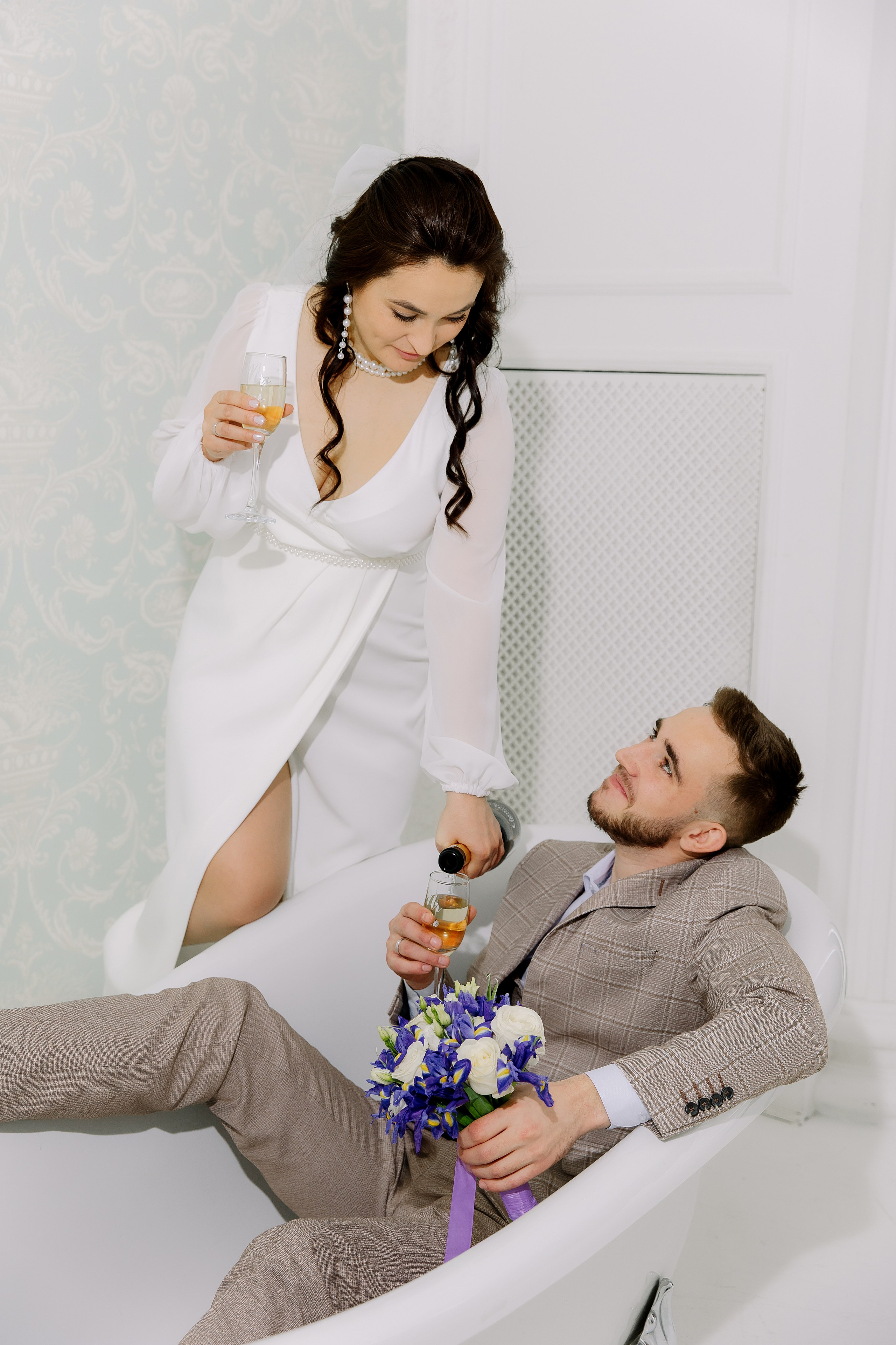 Центральный Загс Павел & Маргарита. Свадебный фотограф в Новосибирске Лидия Александровна