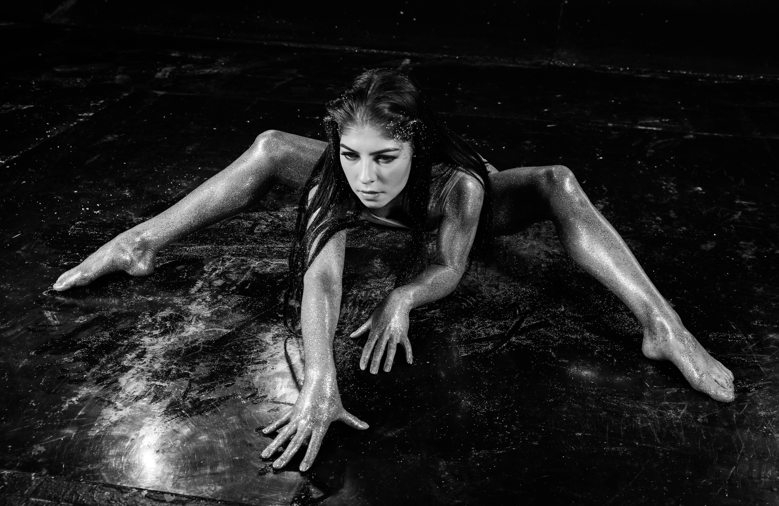 Black & White. OneSnap