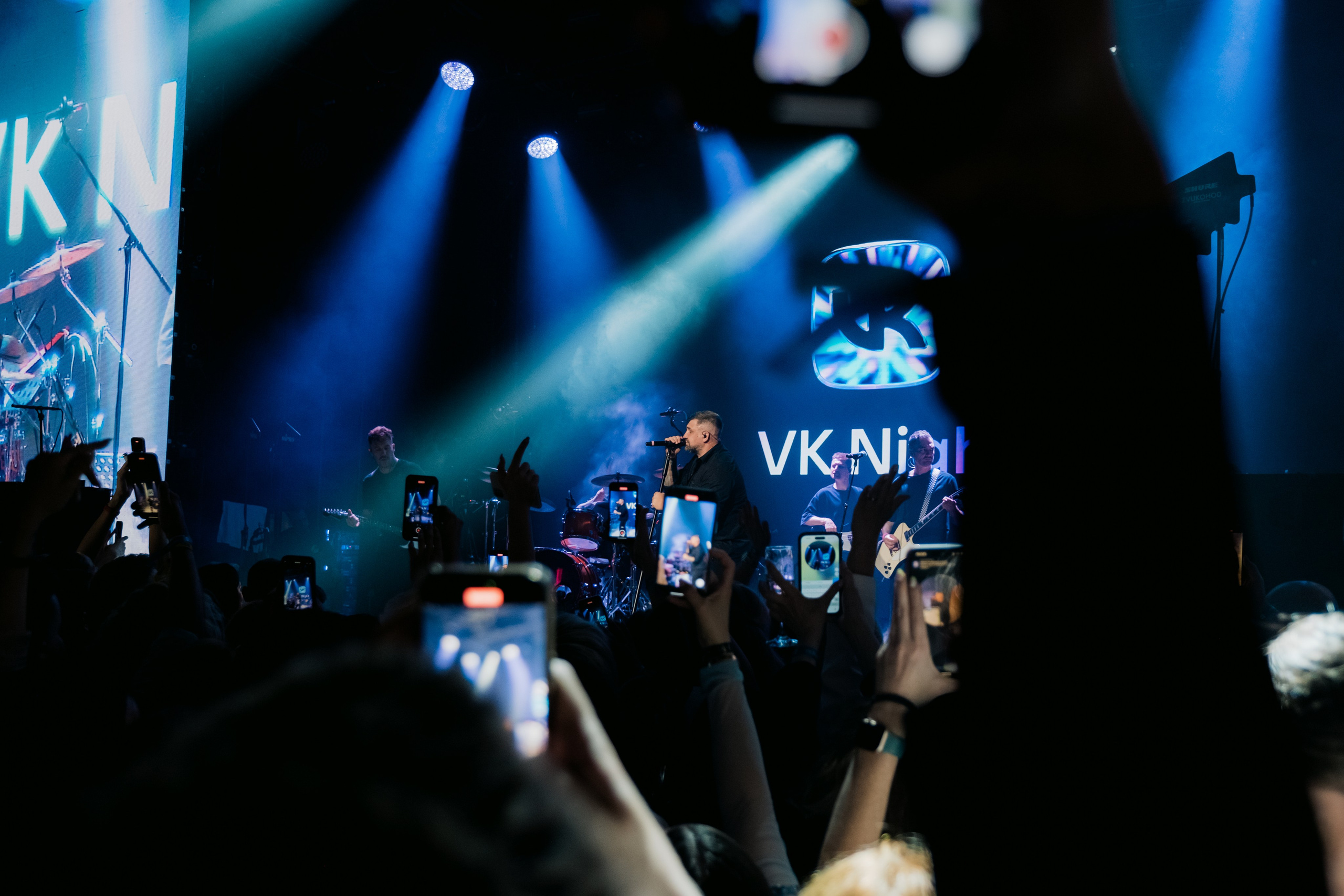 VK NIGHT SPb. Репортажный и портретный фотограф в Москве Илья Спиридонов