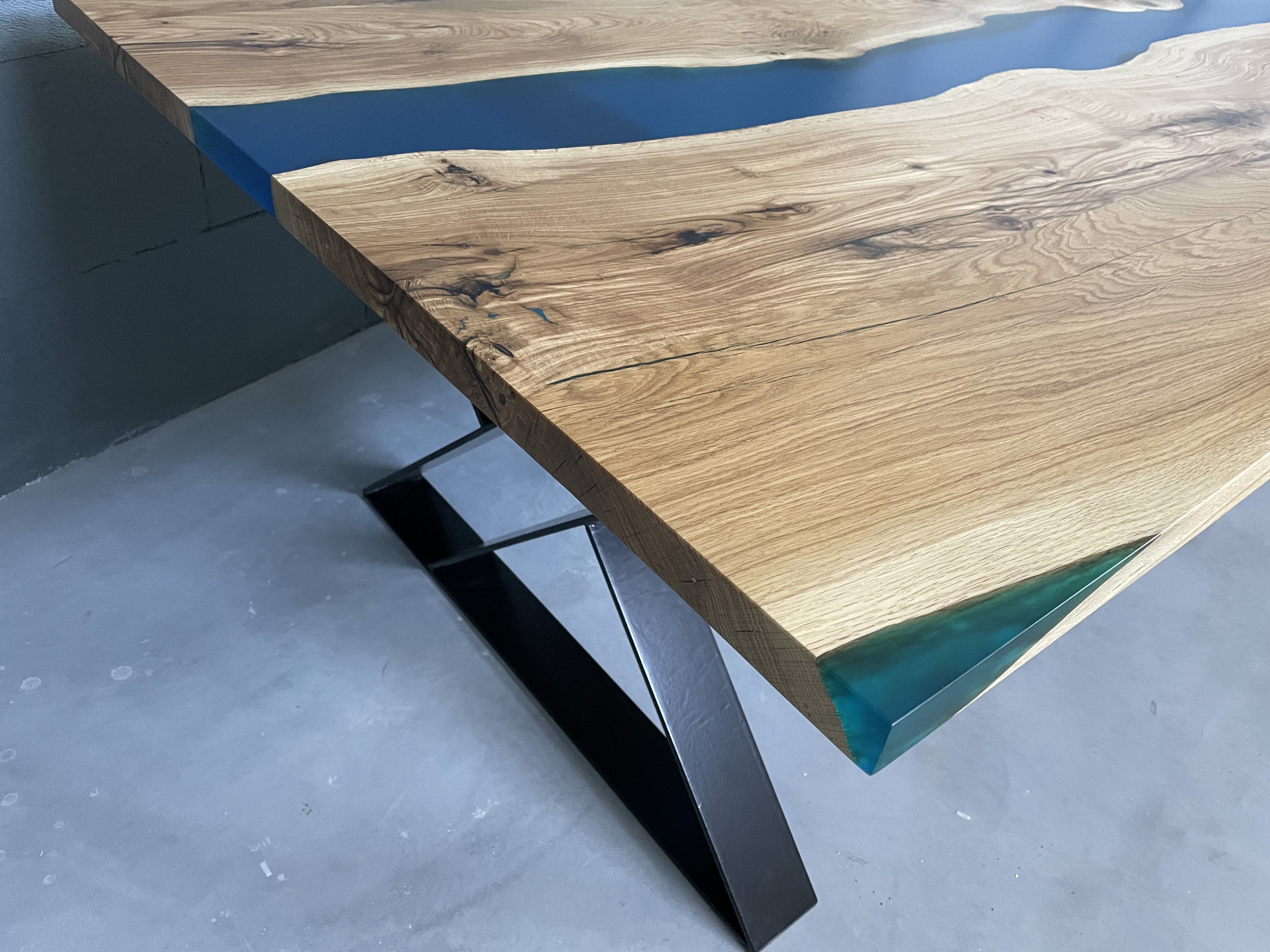 Обеденные столы. Klauzevits Workshop