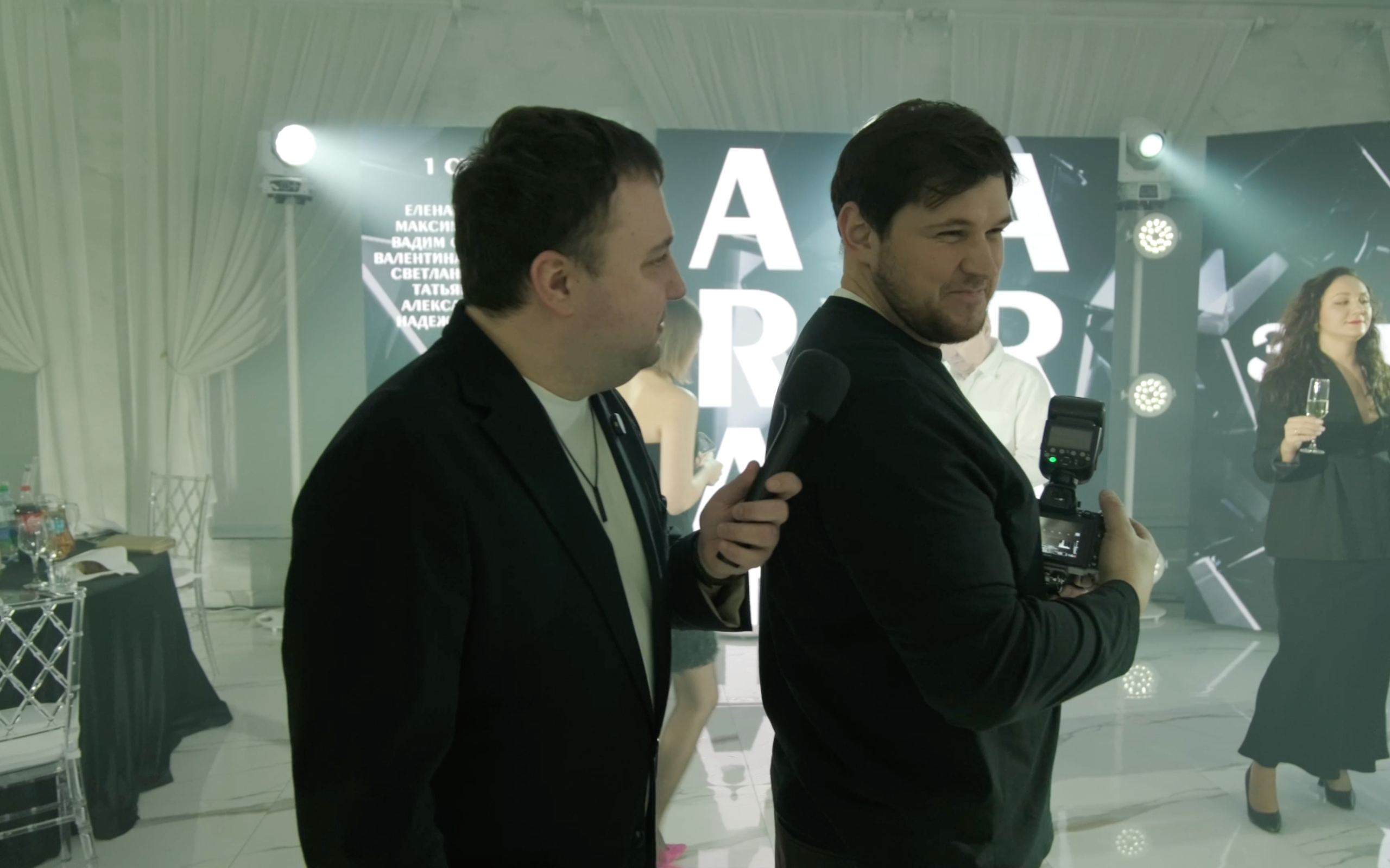 Зеркало времени. Репортажный видеограф Илья Сухоносиик