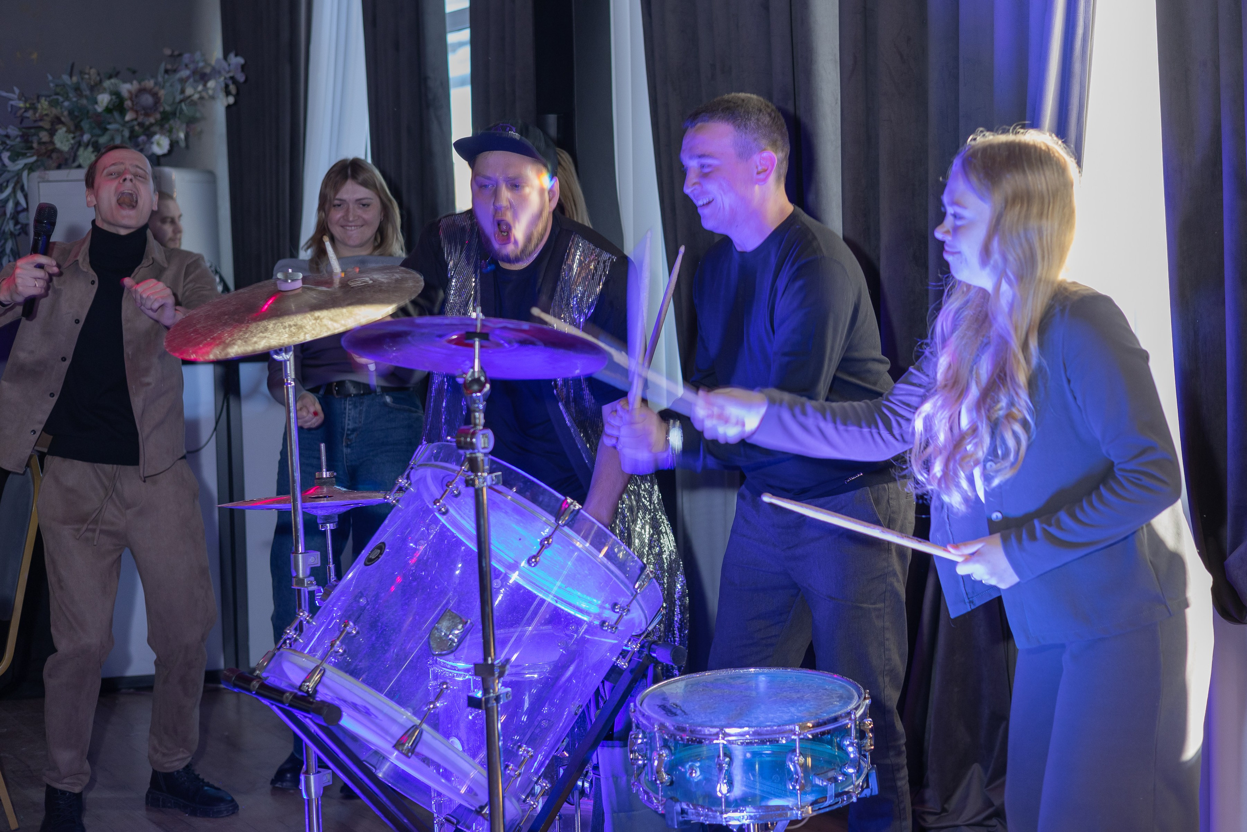 Свадебное чаепитие для молодоженов