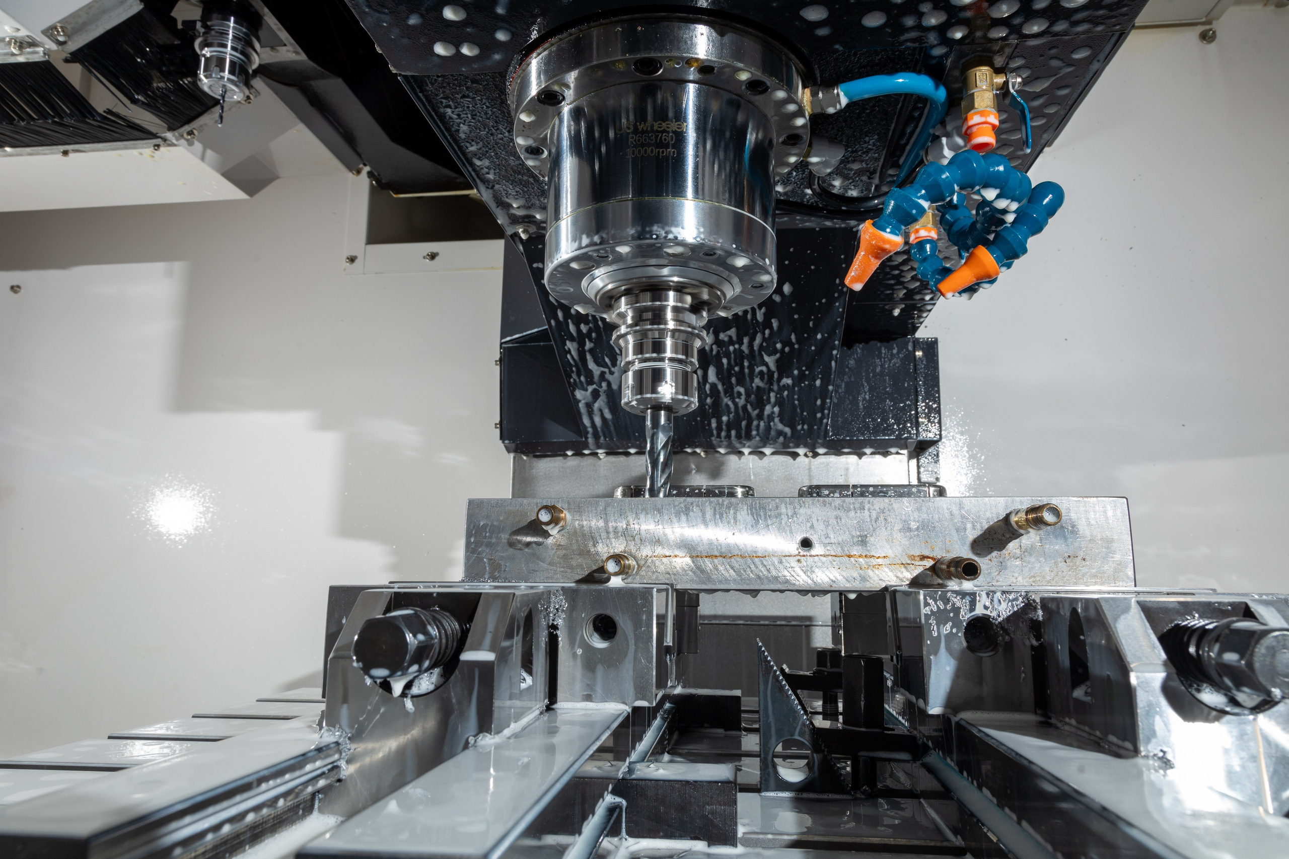 Съемка на заводе по производству прессформ. Сергей Шестов фотограф из Нижнего Новгорода