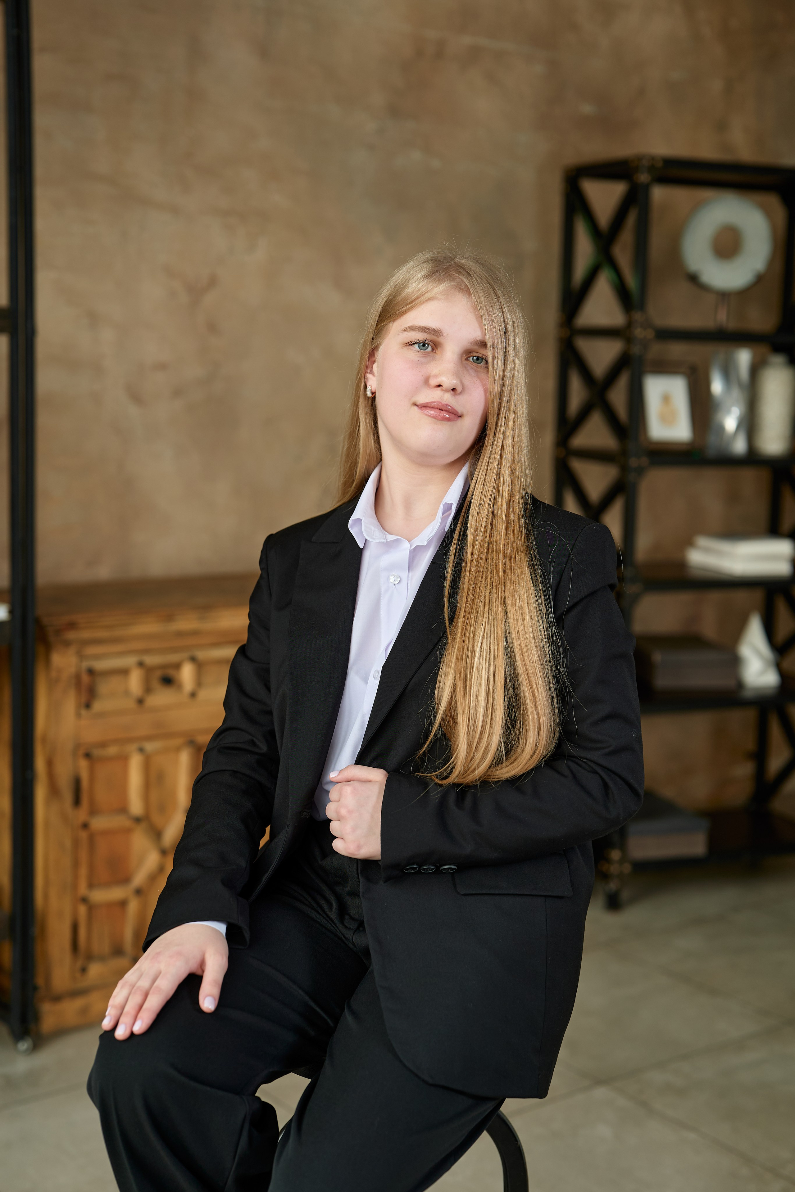 Пример фото выпускников в студии. Детский и семейный фотограф г. Москва Оксана Катаджи