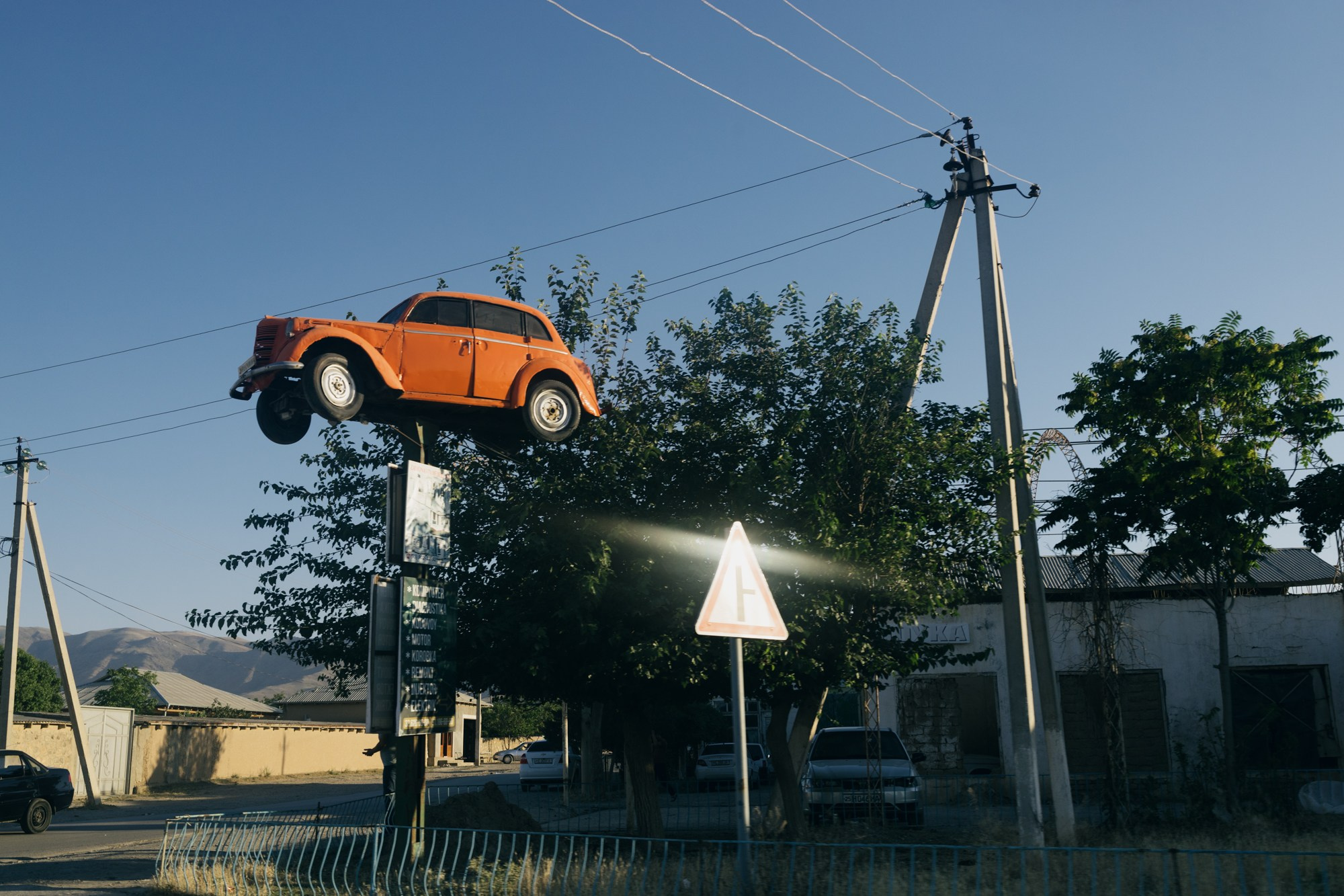 Uzbekistan daily. Commerce & art photographer