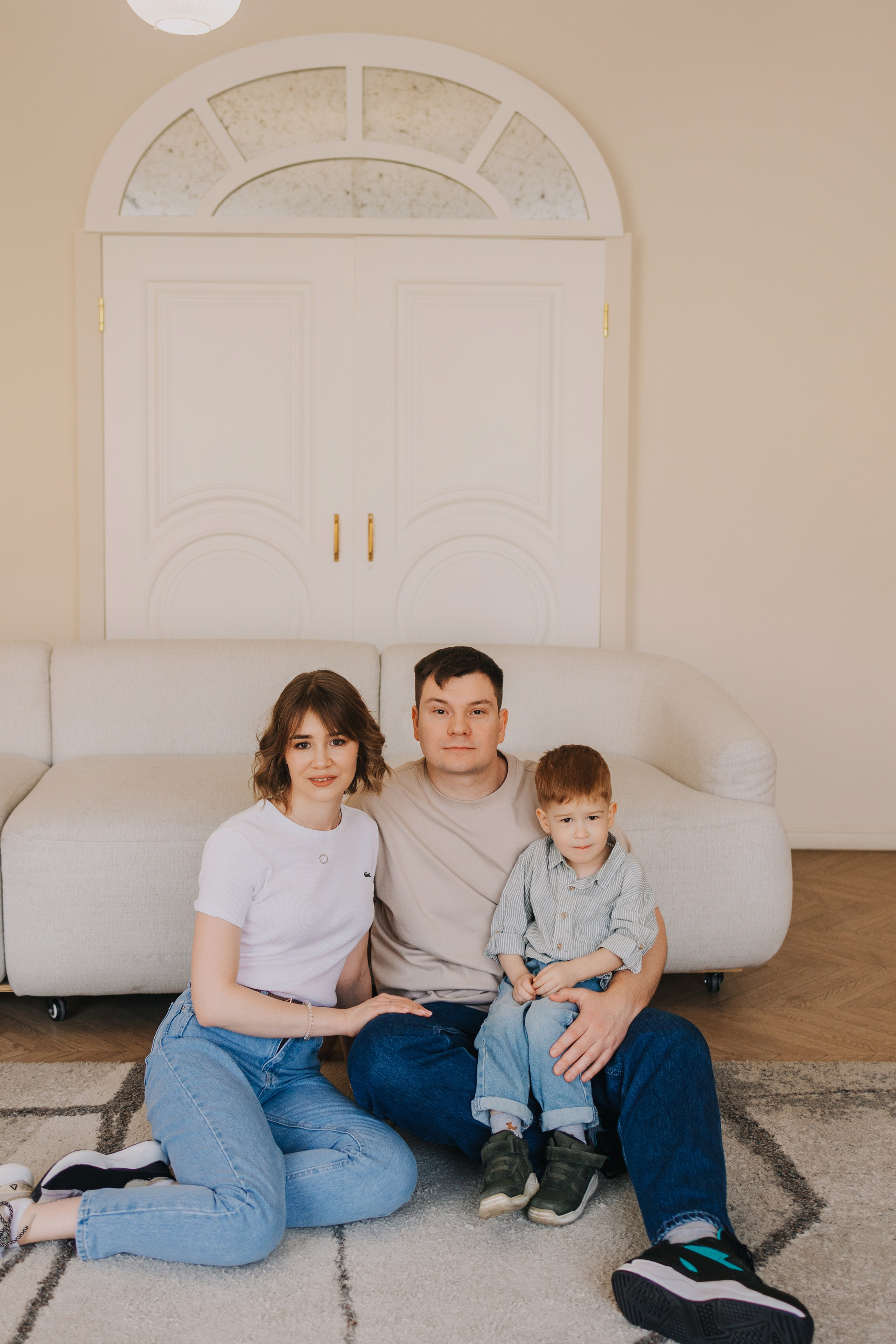 Большая семья. Домашняя фотосессия