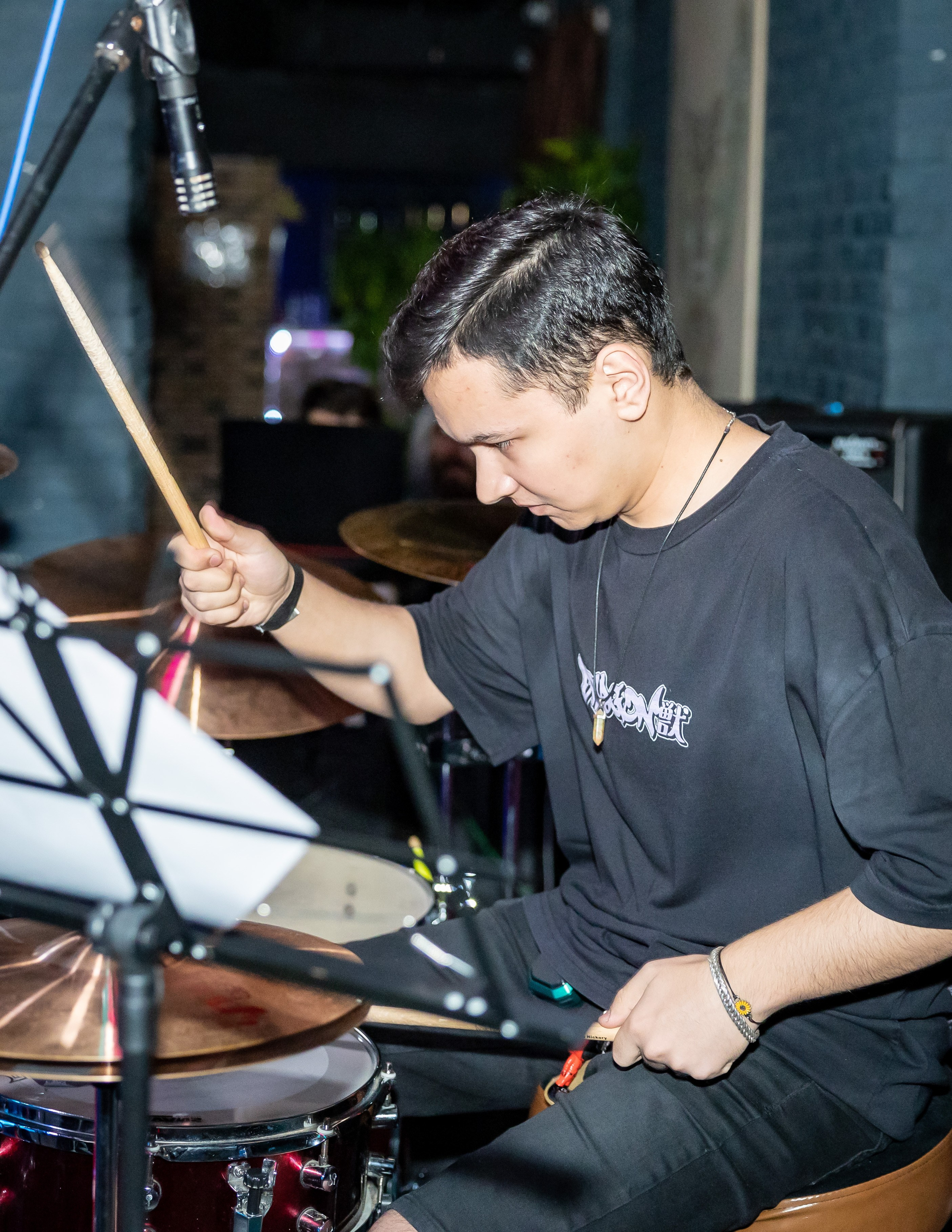 Концерт «Не Школа Барабанов» в Клубе «SOVA». Фотограф Владимир Охрименко