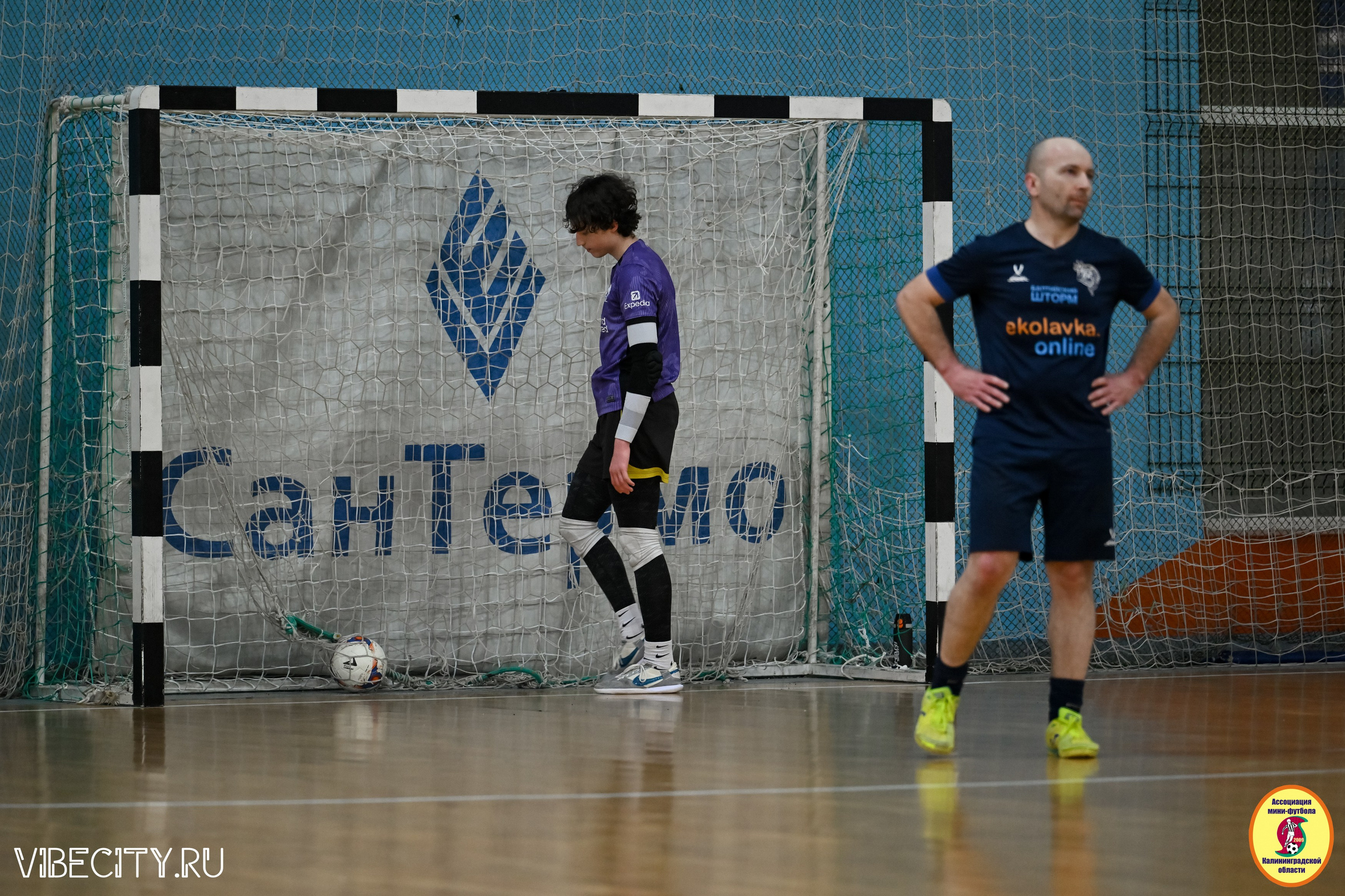 8 тур Корпоративной Бизнес-Лиги по футзалу. VIBECITY.RU Вайб Сити Ру Фоторепортажи Фотоотчеты Калининград