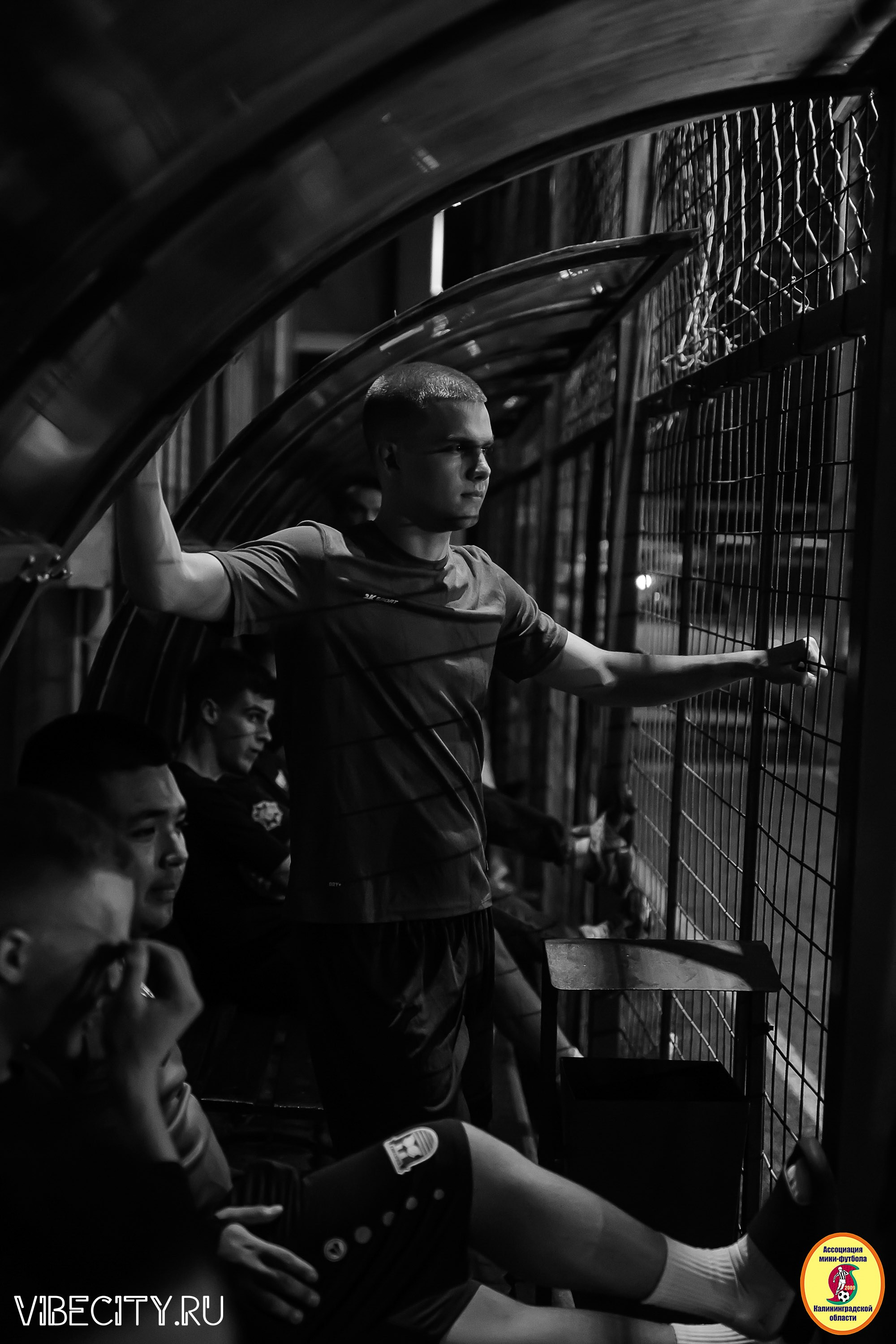 ФИНАЛЬНЫЕ ИГРЫ КУБКА МИНИ-ФУТБОЛЬНОЙ ЛИГИ И КУБКА КОРПОРАТИВНОЙ МФЛ 2025. VIBECITY.RU Вайб Сити Ру Фоторепортажи Фотоотчеты Калининград