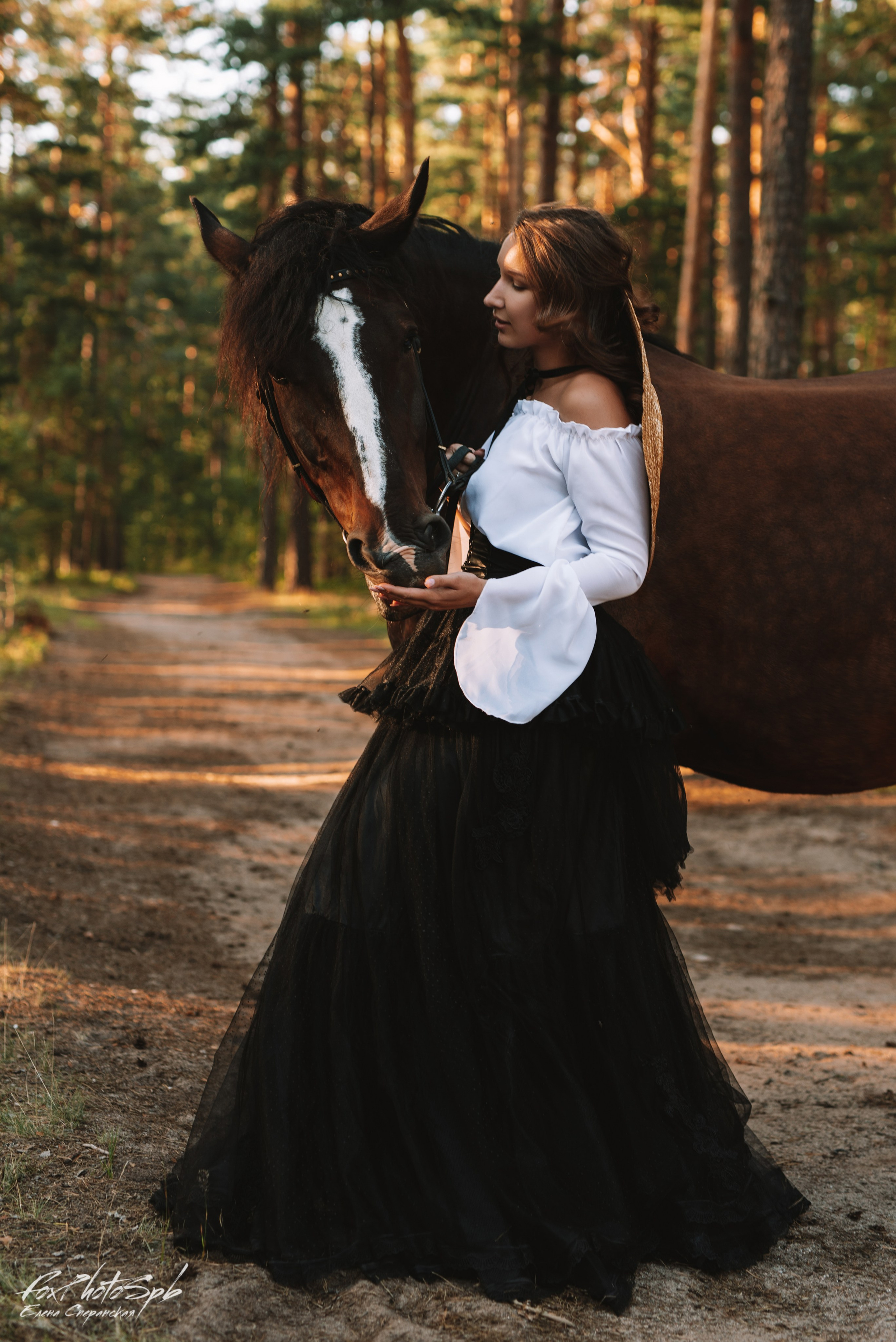 С лошадками. Фотограф в Санкт-Петербурге и Ленинградской области