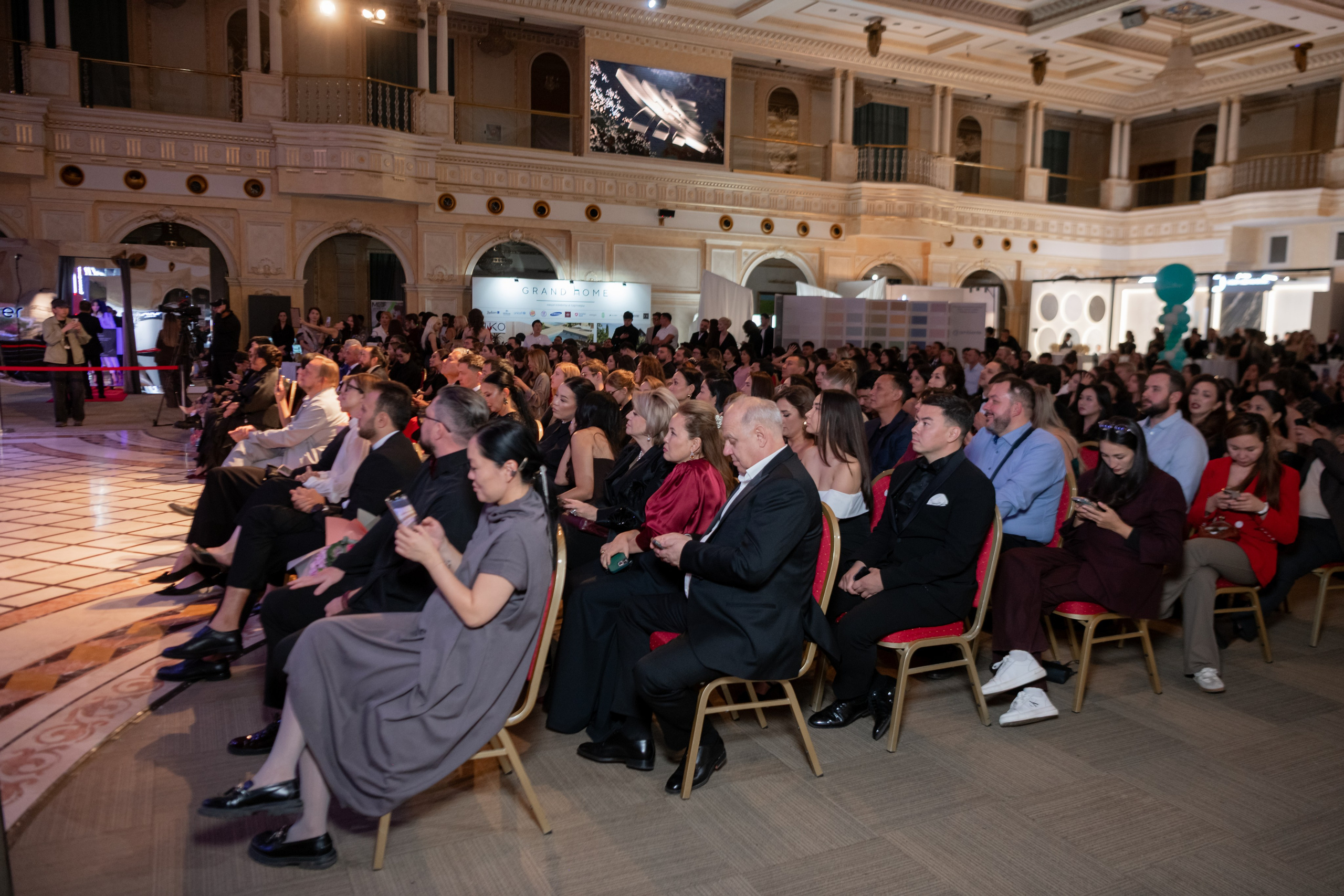 Tanu Creative 16.10.2025. Фотограф Астана, Алматы