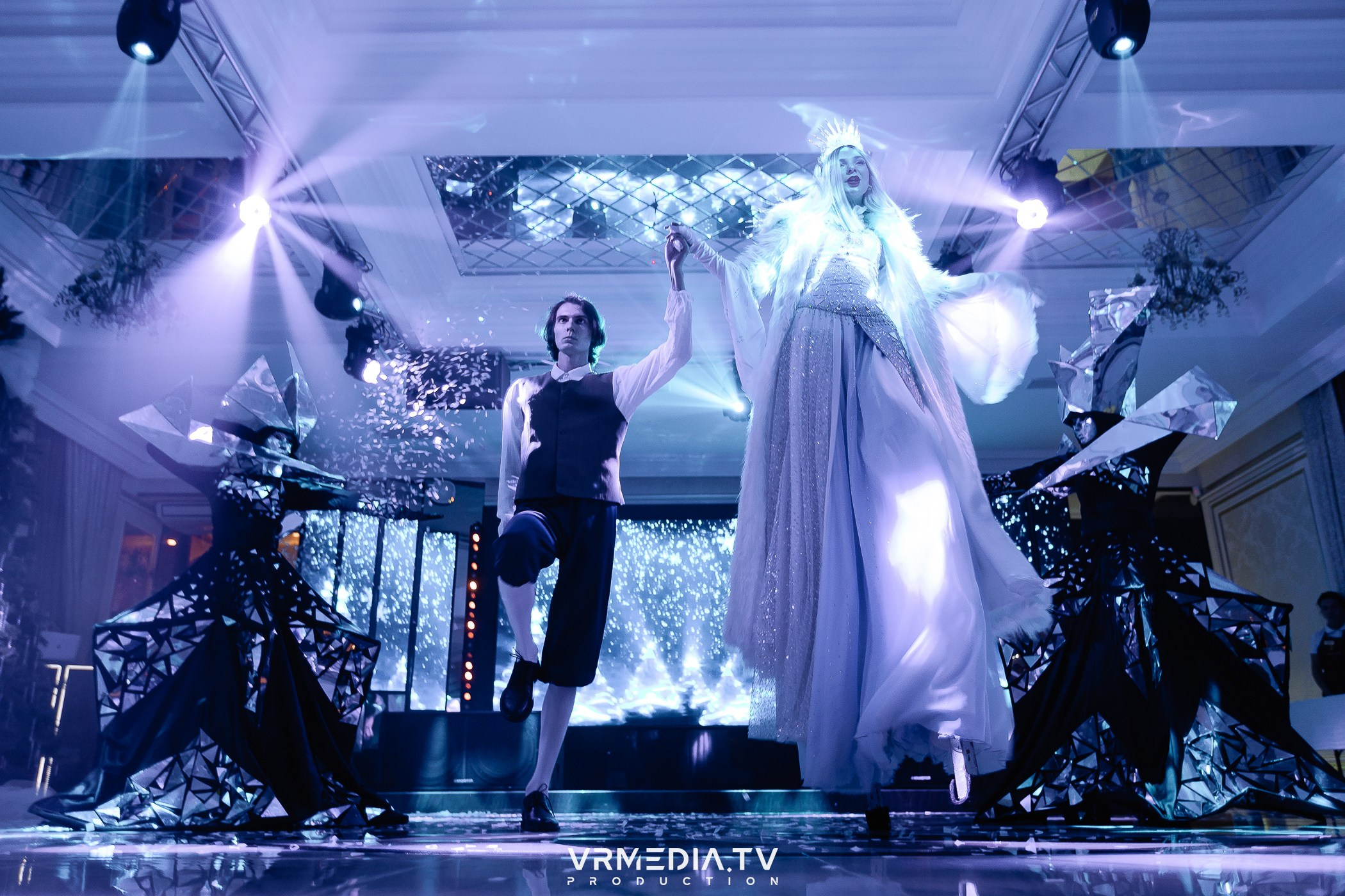 Новогодний вечер в ресторане «Лазурный Берег»