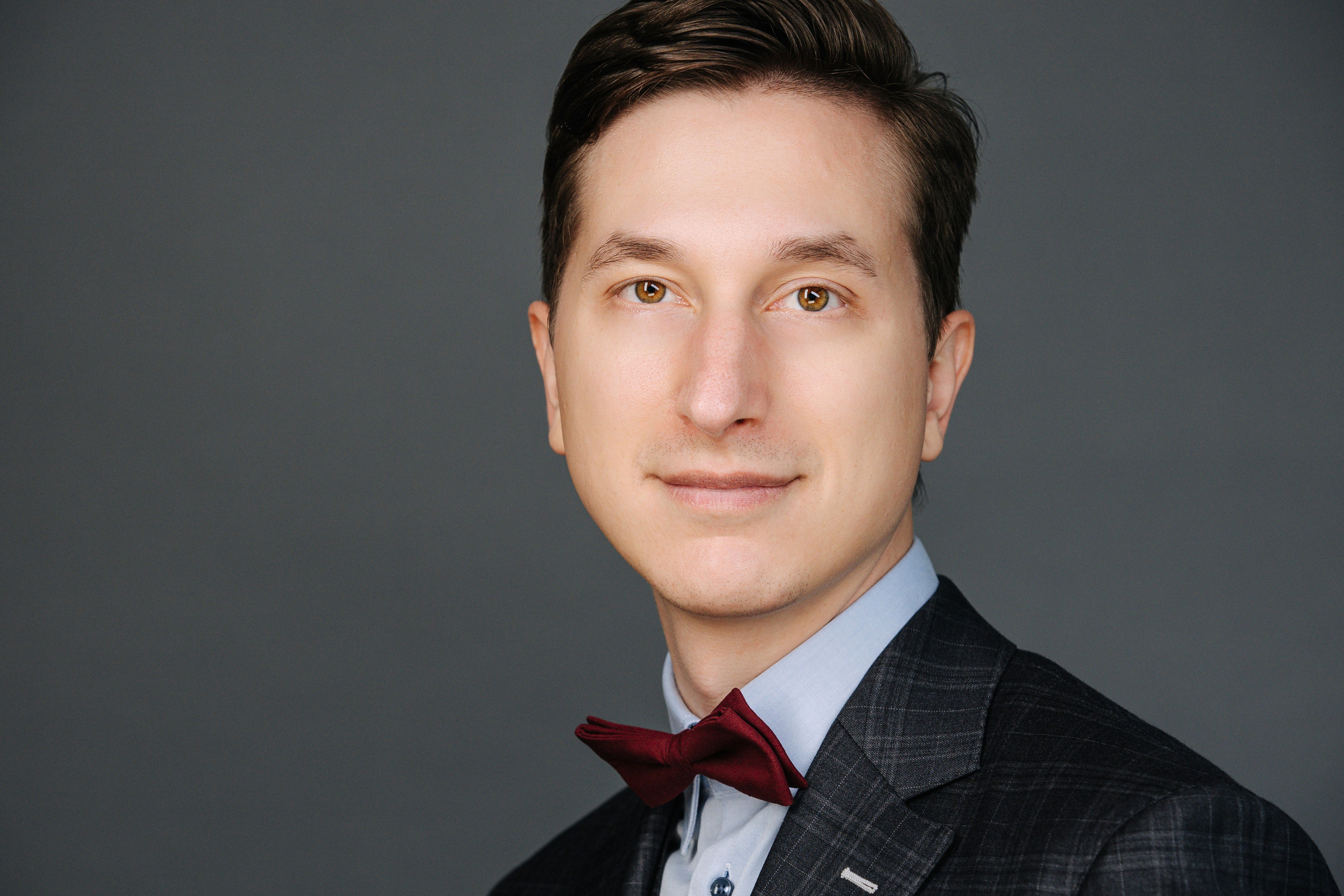 Headshot-фотосессия для команды | Портреты сотрудников в едином стиле. Бизнес-фотограф в Москве — Виталий Агабабян