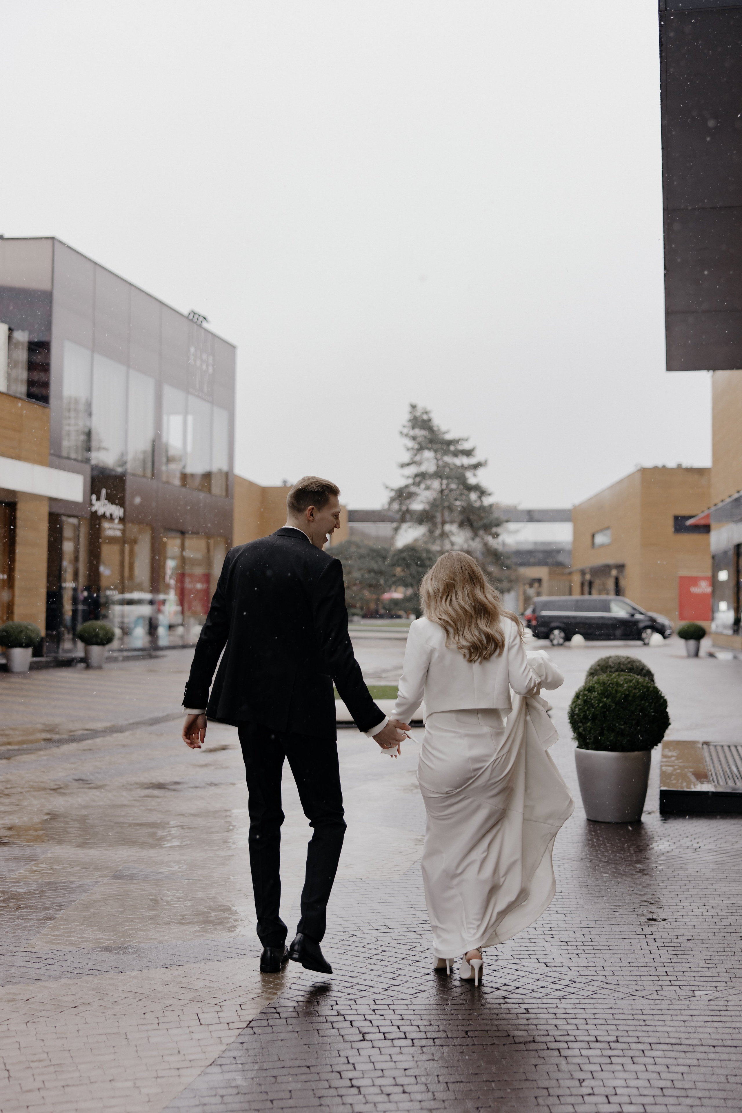 07.05.2024. RETOUCH-HOUSE