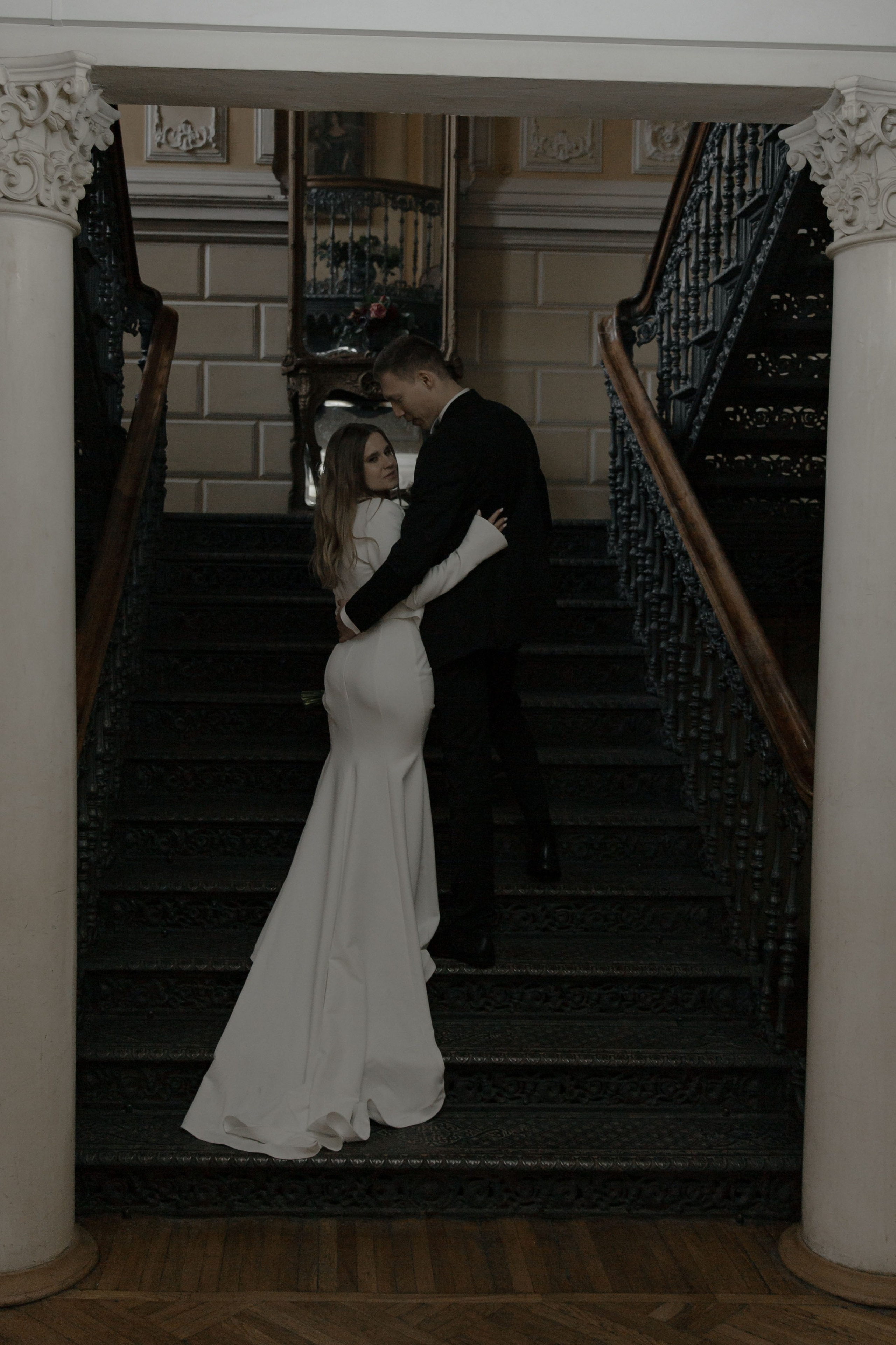 07.05.2024. RETOUCH-HOUSE