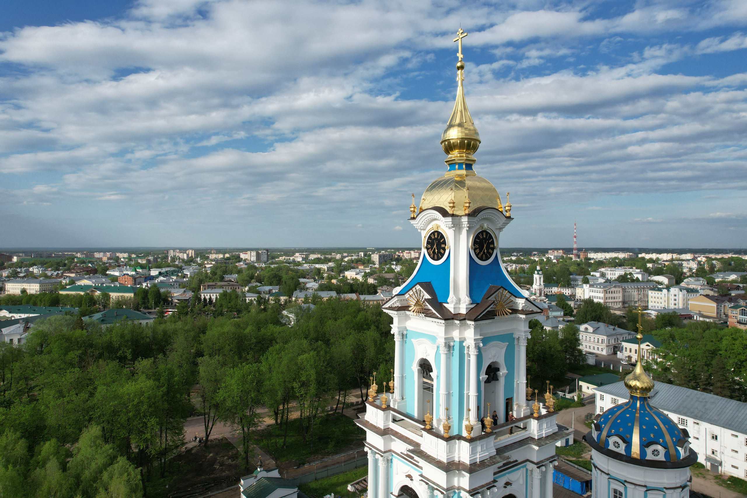 Аэросъёмка в Ярославле дрон квадрокоптер — портфолио Грибов Медиа. Фото и видеосъёмка в Ярославле | Грибов Медиа контент студия  — от 2500 ₽/час