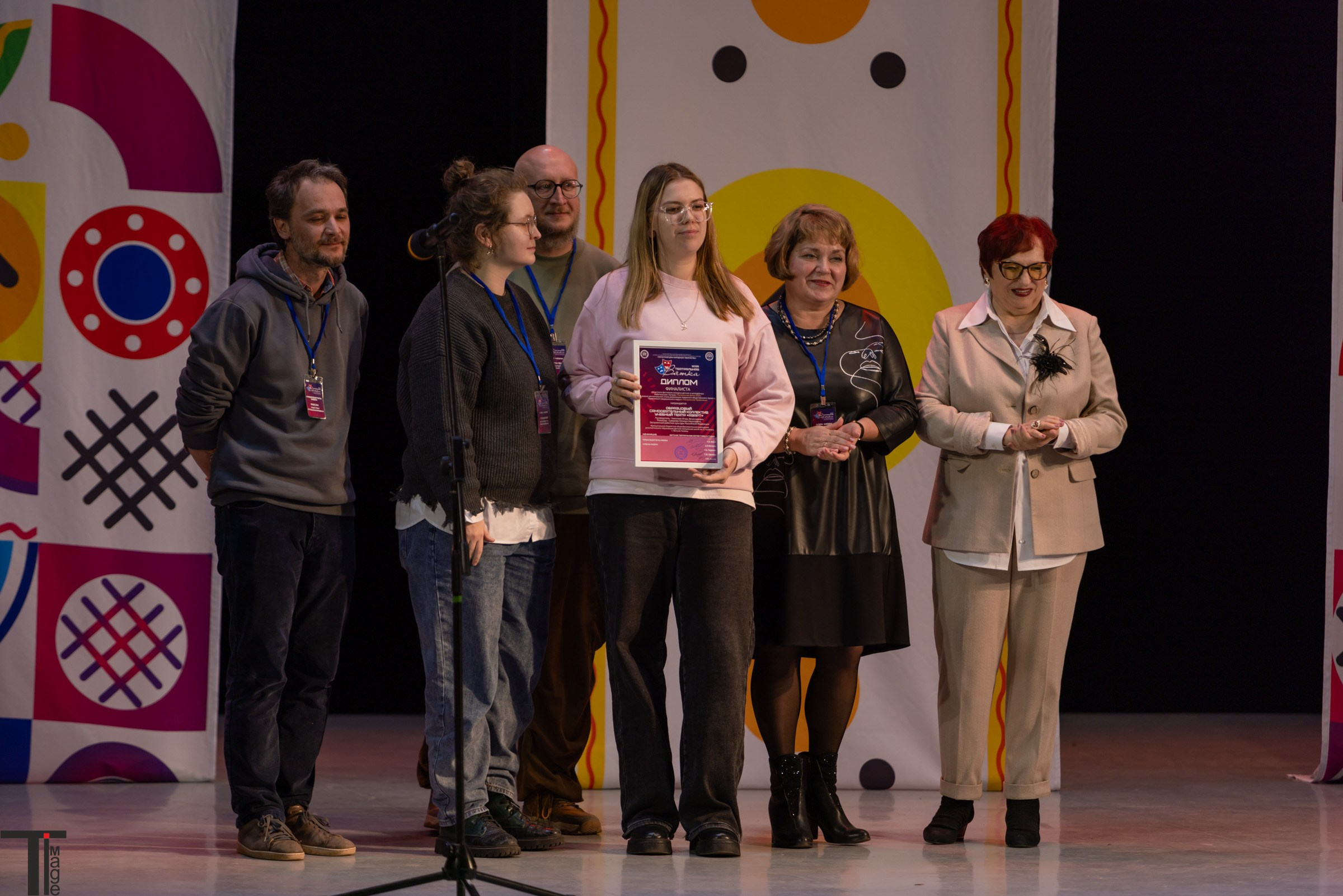 Театральная Вятка 2025. Имидж Технологии — репортажная фотография в Кирове Кировской области. Производство сувенирных магнитов, заливных этикеток и значков