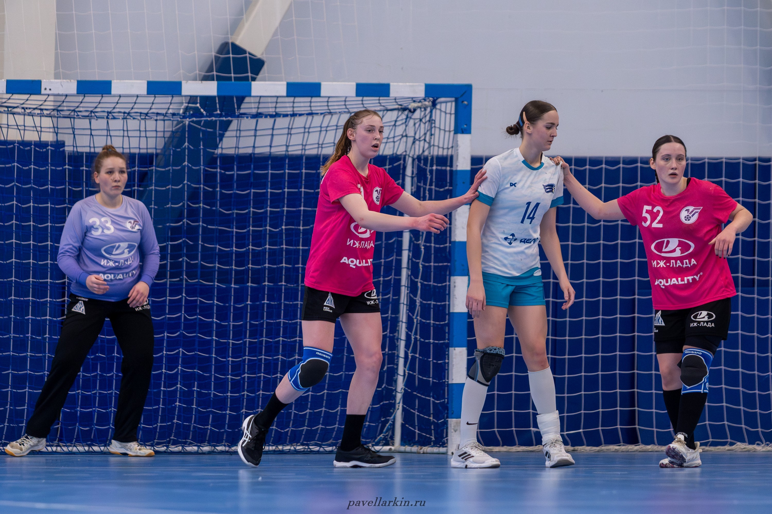 Гандбол. Черноморочка-2 — Университет-2. Спортивный фотограф, фотожурналист Павел Ларькин