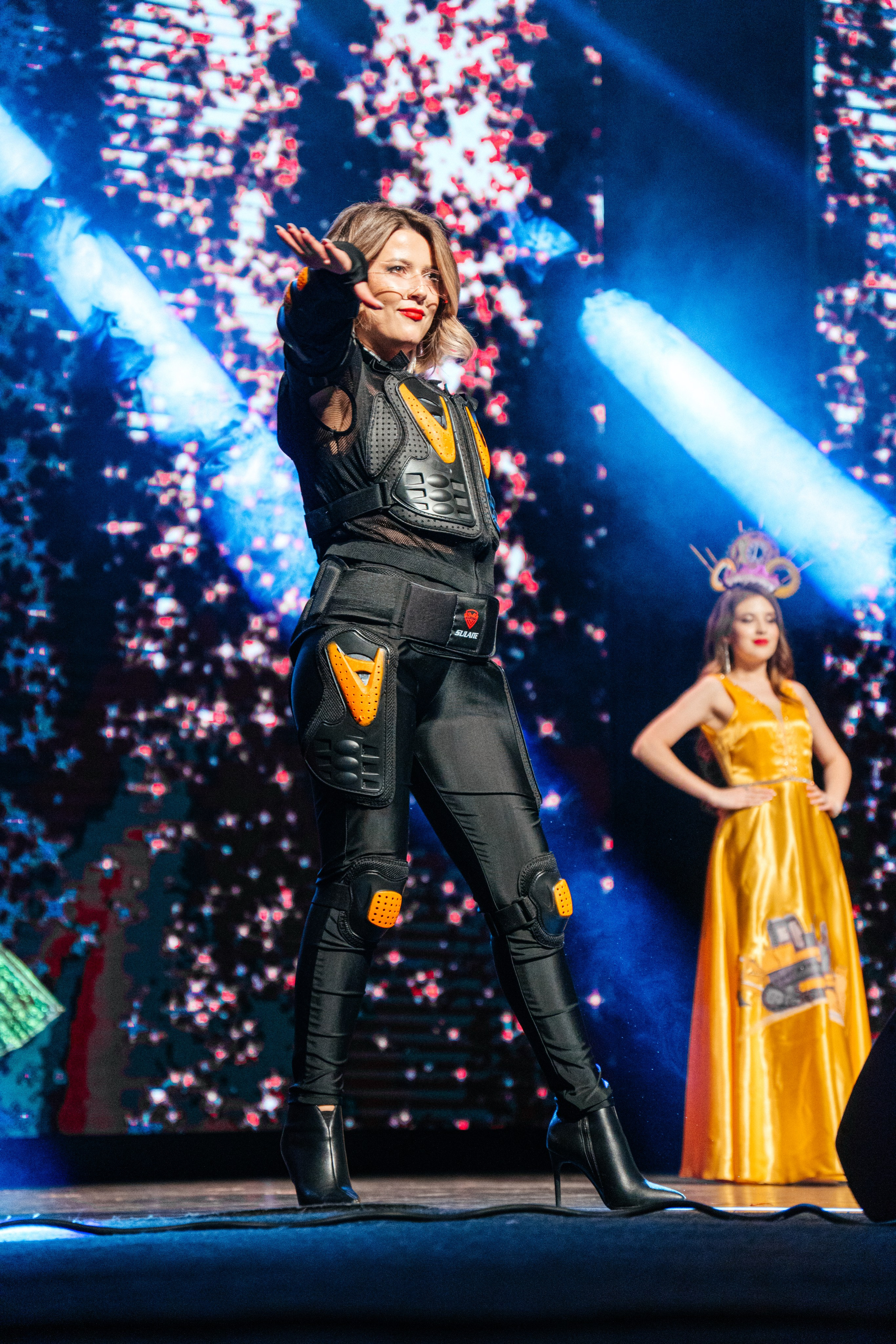 «Восславим Женщину». Pixel — студия корпоративного производства