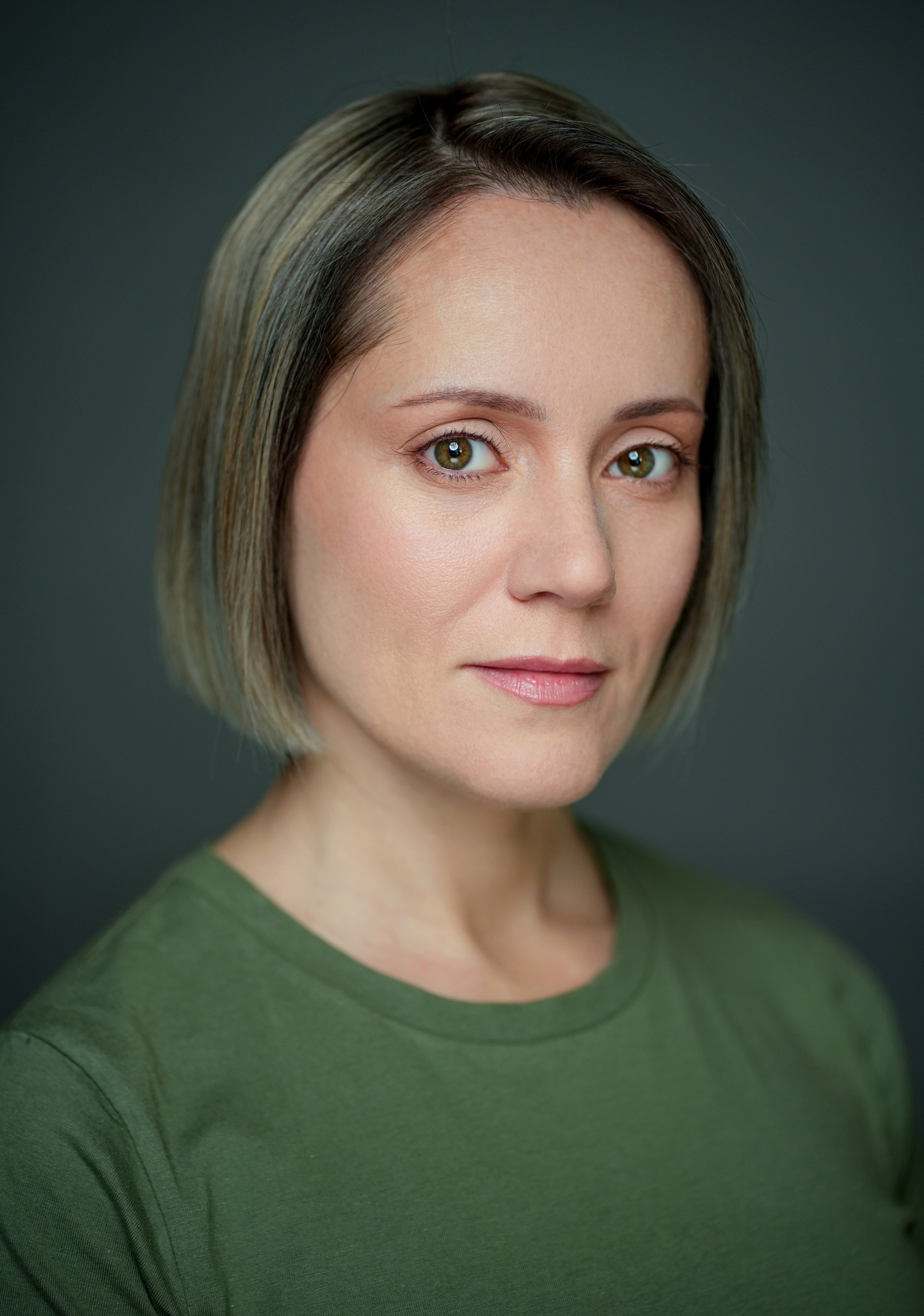 Актриса Александра Белова. Портретная съемка в Москве, студийный фотограф Игорь Фомин