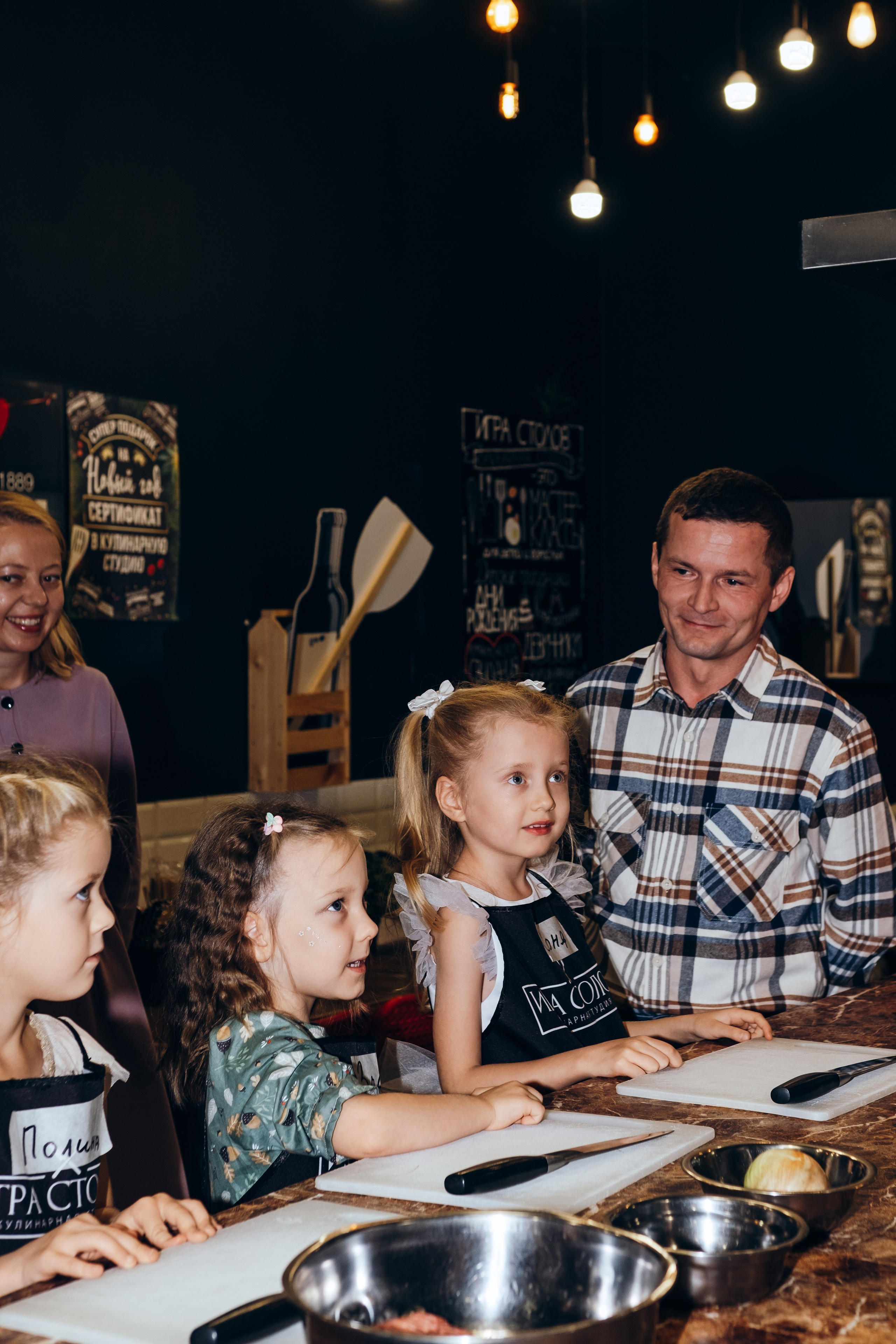 Игра столов. Фотограф в Санкт-Петербурге Кристина Брянская