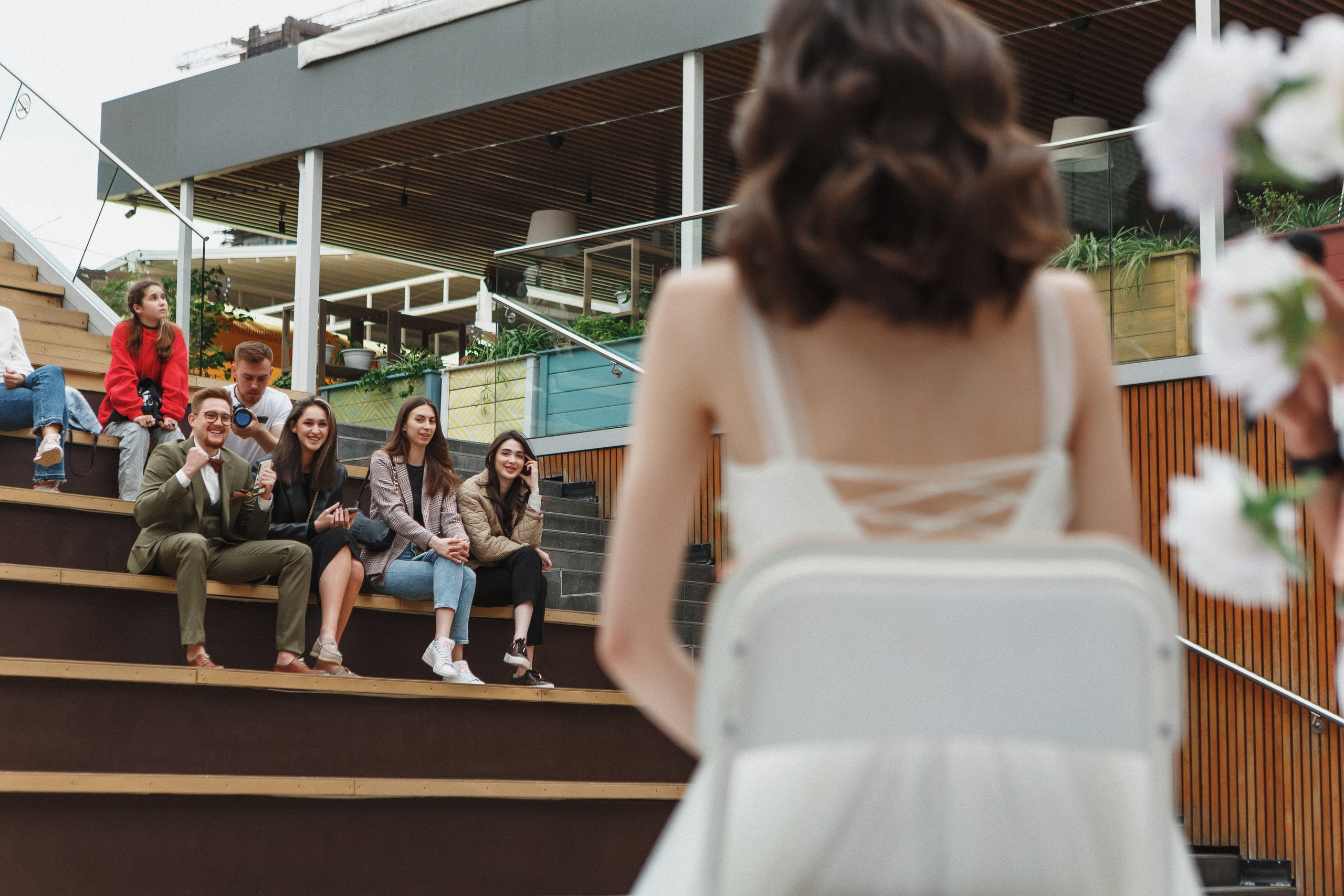 Моменты: Съёмка букета невесты в ТРЦ Большой, Ростов-на-Дону. Свадебный и семейный фотограф в Таганроге Бакарюк Антон