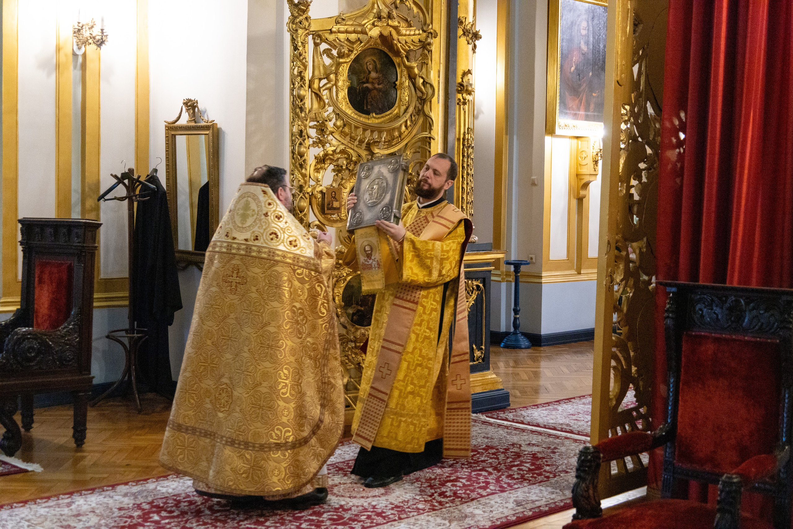 НЕДЕЛЯ 3-Я ПО ПЯТИДЕСЯТНИЦЕ. ВСЕХ СВЯТЫХ САНКТ-ПЕТЕРБУРГСКОЙ МИТРОПОЛИИ. НИКОЛО-БОГОЯВЛЕНСКИЙ МОРСКОЙ СОБОР