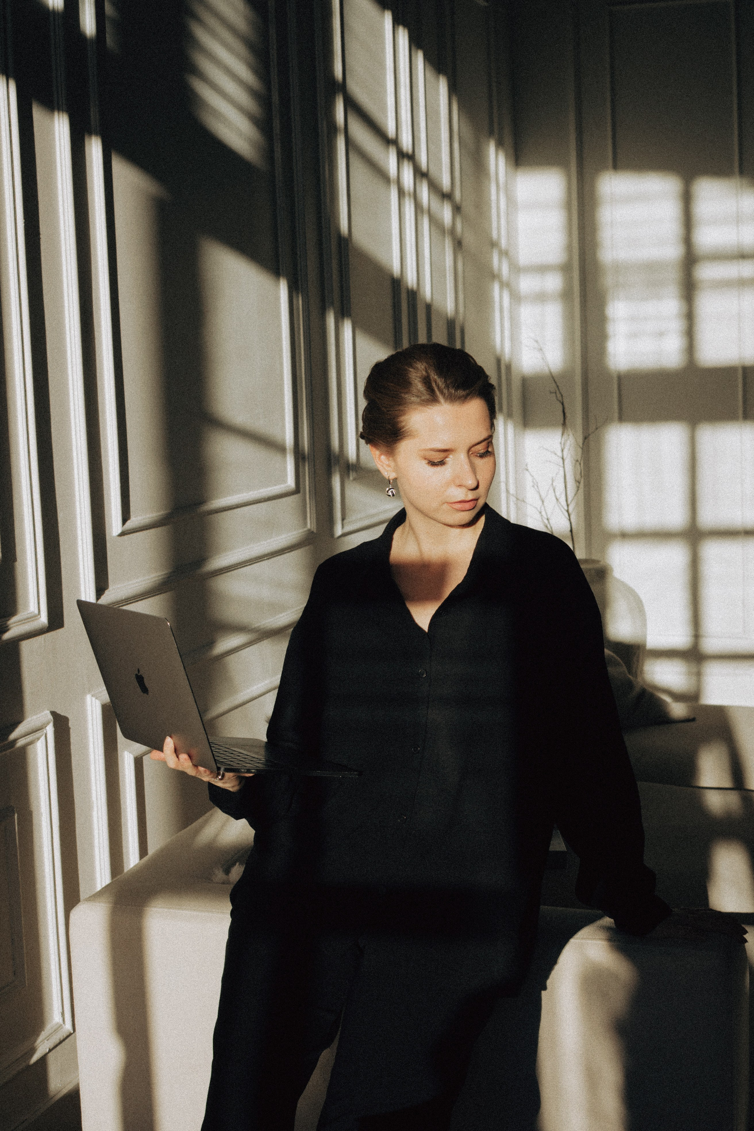 ФОТОСЕСИИЯ В СТУДИИ ДЛЯ ДЕВУШКИ ПСИХОЛОГА. Профессиональный фотограф, Санкт-Петербург — Виктория Богомолова