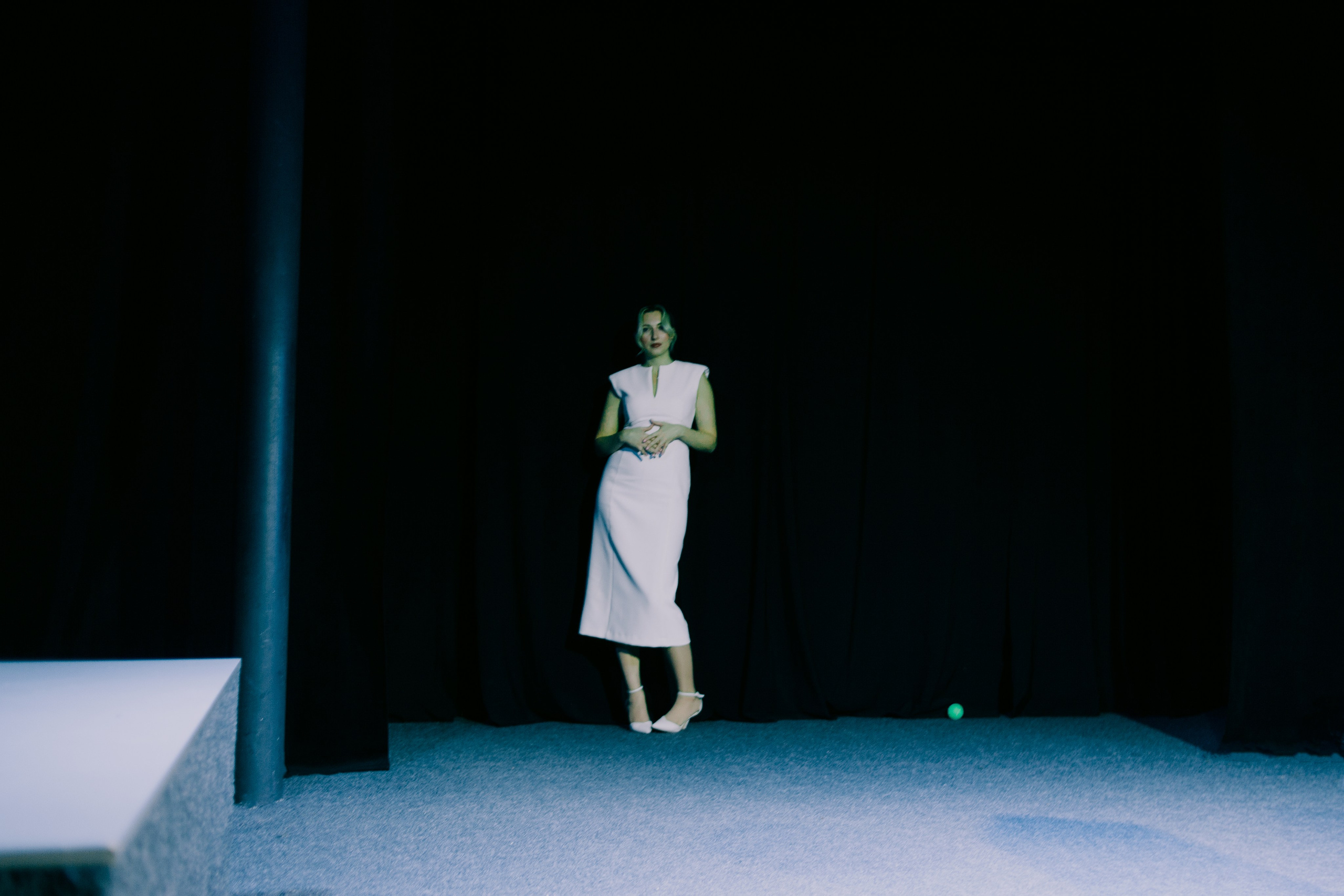 На кубе. Фотограф Старый Оскол Мавлыга Мария