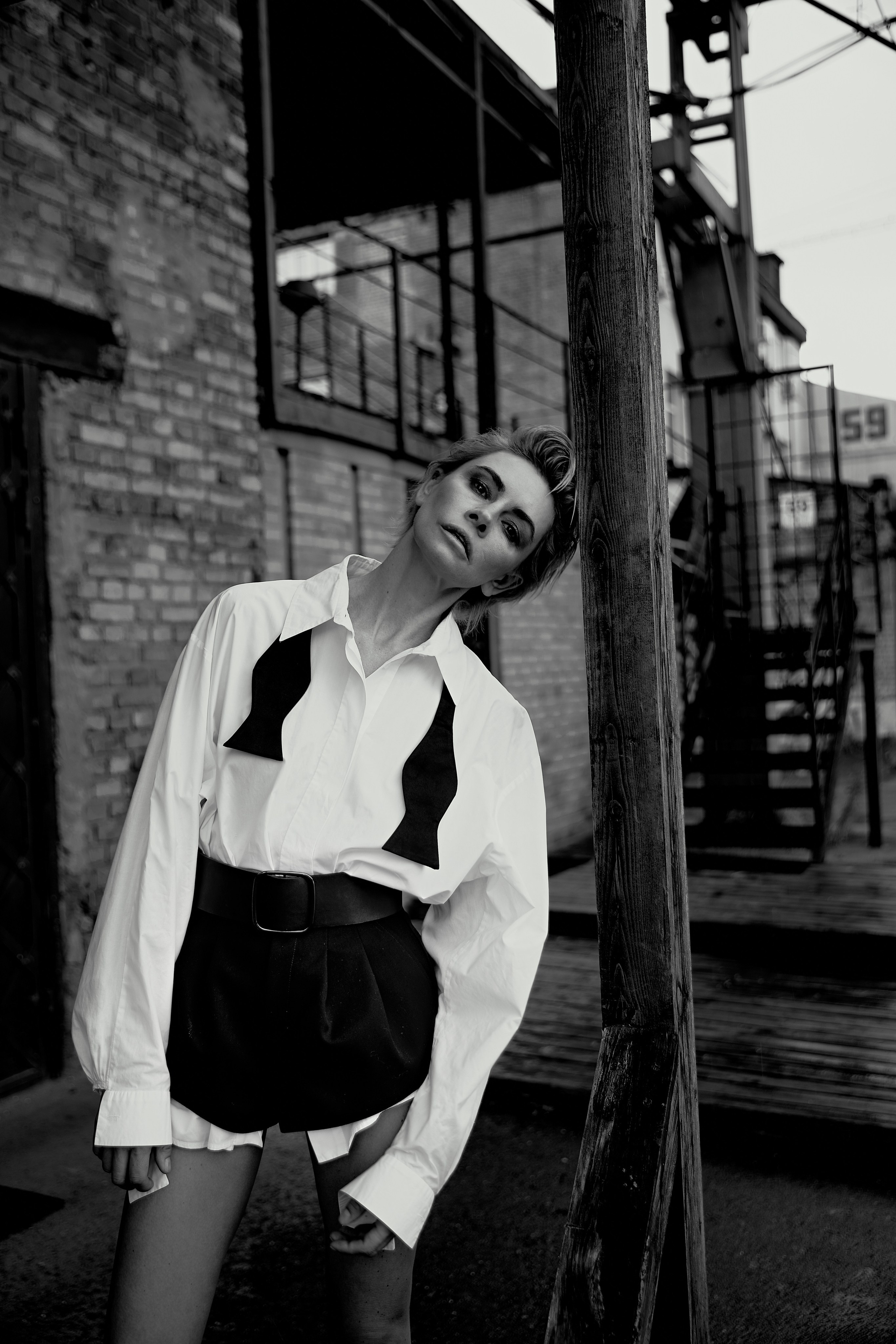 LUBOV INJINEVSKAYA. Yulia Otroschenko