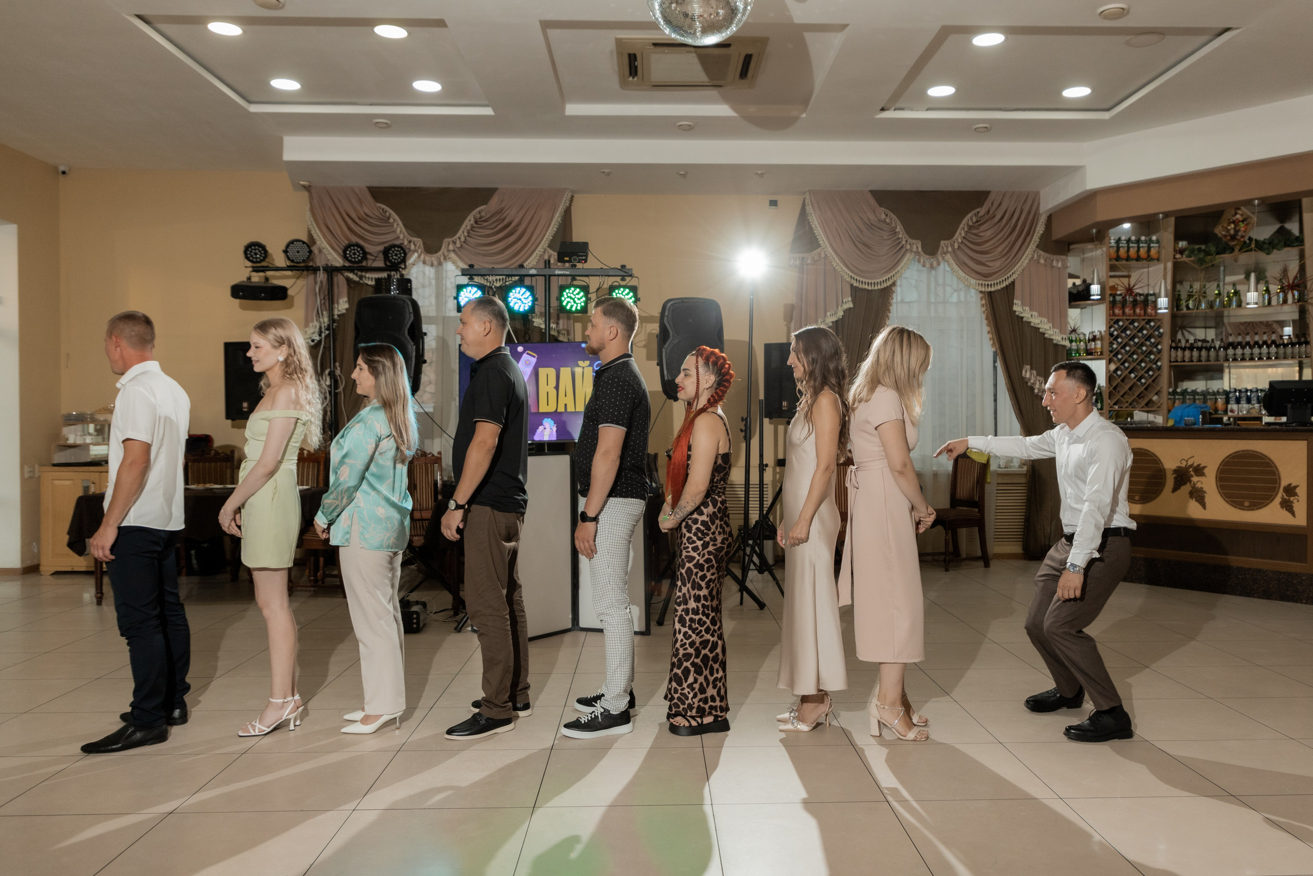 Роман и Александра (банкет). Свадебный фотограф Ангелина Сунгатулина | Саратов | Балаково | Вольск