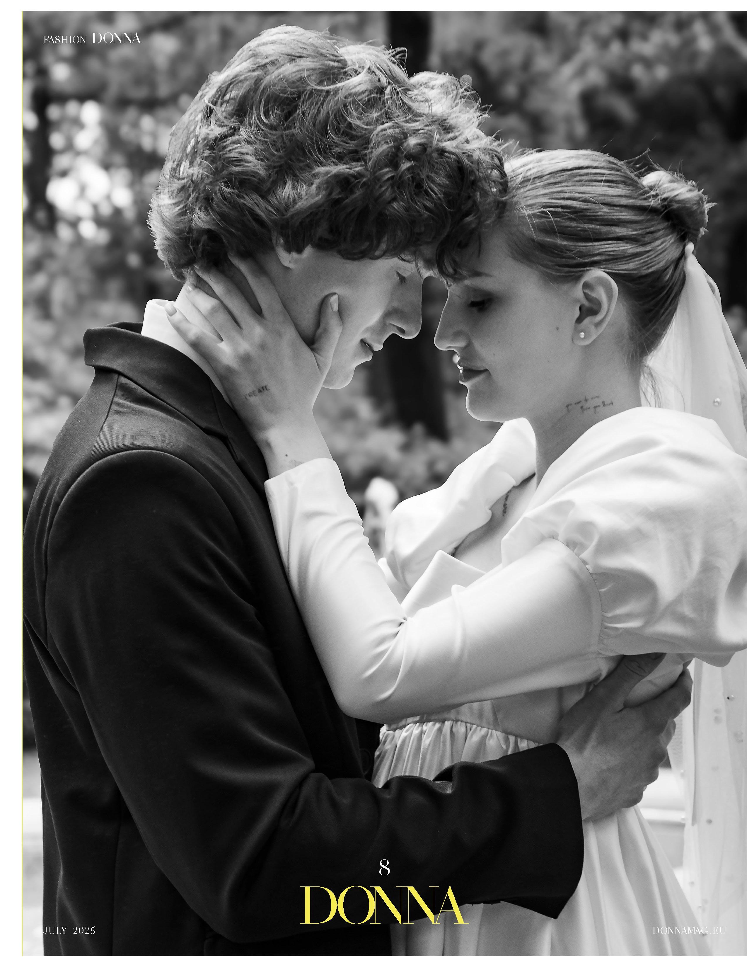 Лето в Летнем саду на обложке журнала DONNA. Портретный фотограф в Санкт-Петербурге Савельева Ольга