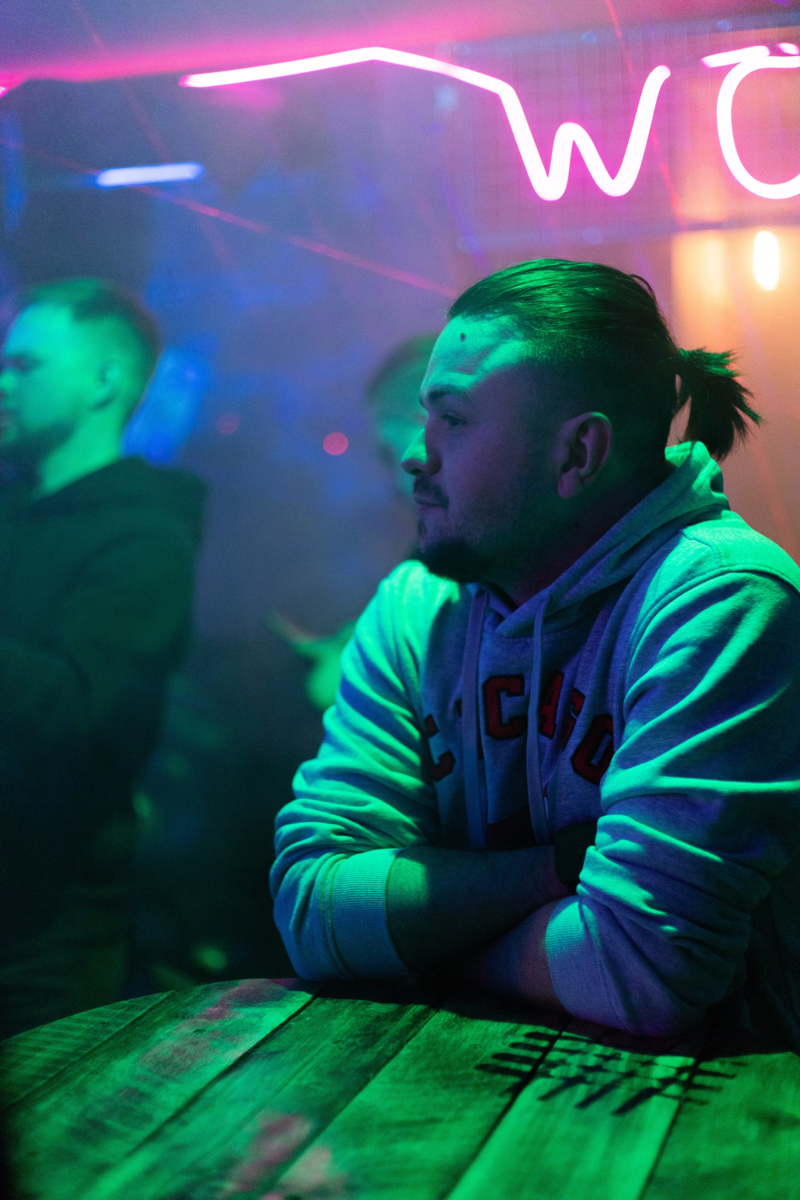 Бэкстейдж со съёмок фильма «Третья смена». Фотограф Александр Закадычный | Таганрог