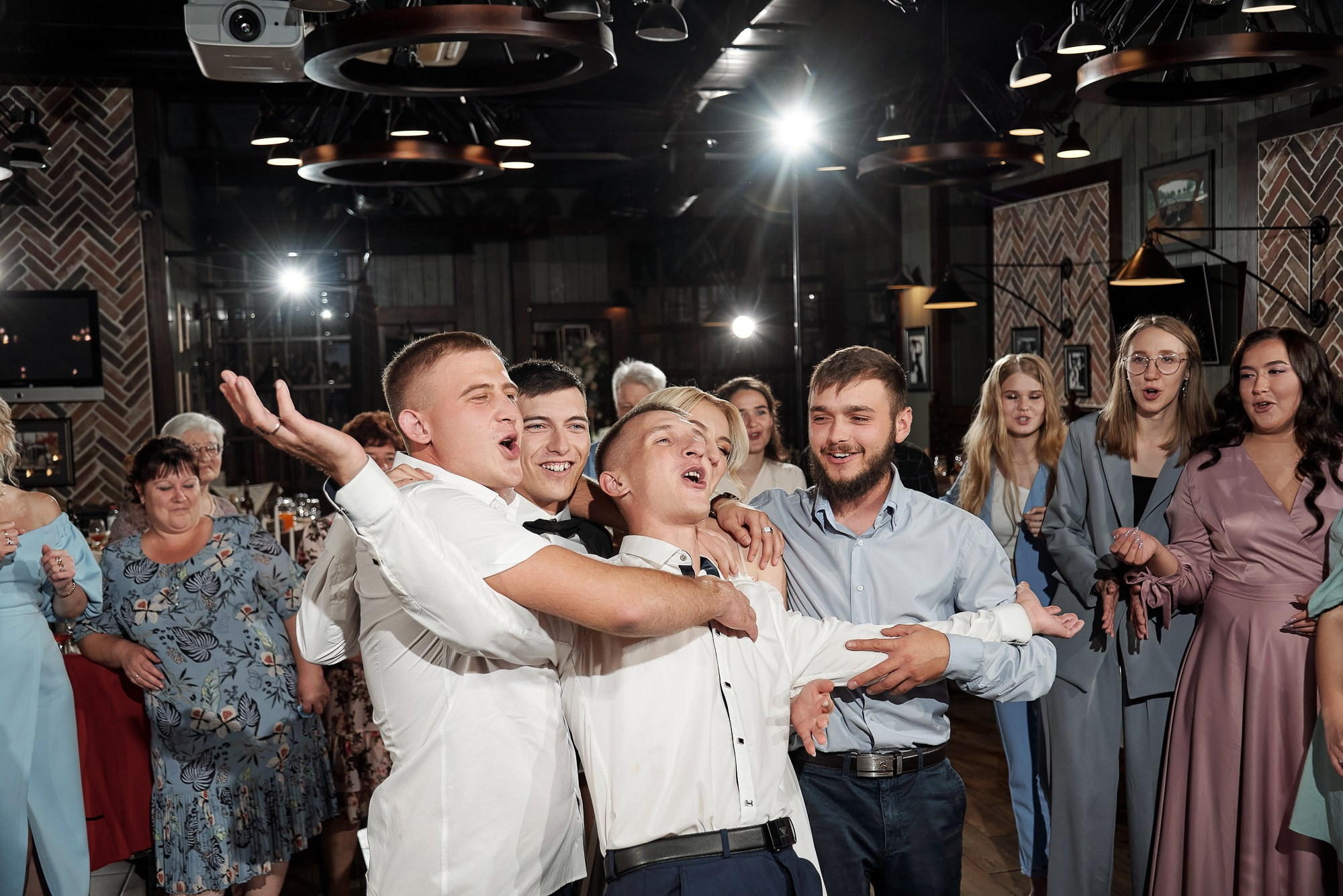 Ксения и Антон. Свадебный фотограф в Барнауле Дмитрий Медведев