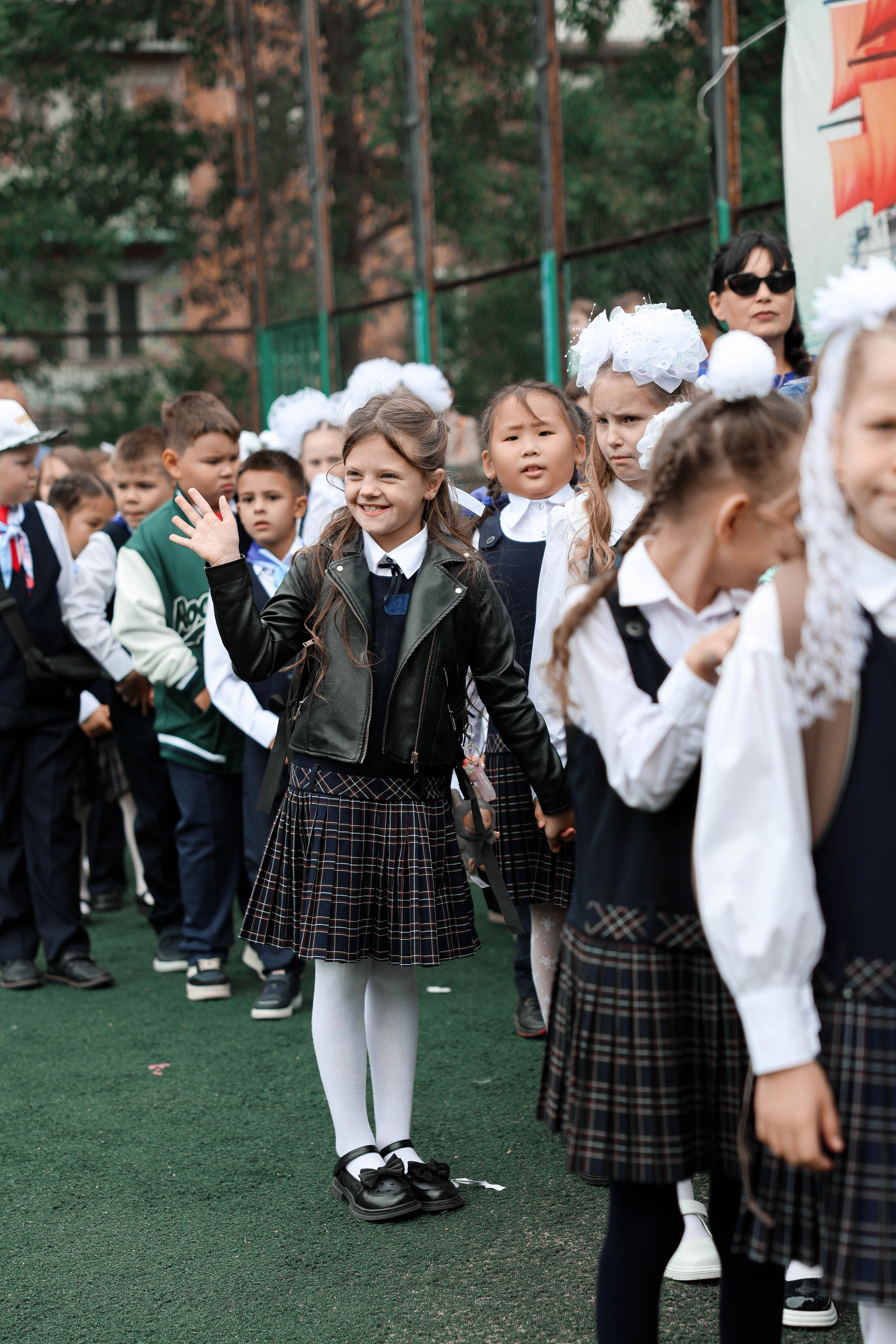 День знаний 2025. Свадебный и Школьный фотограф Улан-Удэ Бурятия Джулия Топоева Выпускные альбомы Фотограф на мероприятие