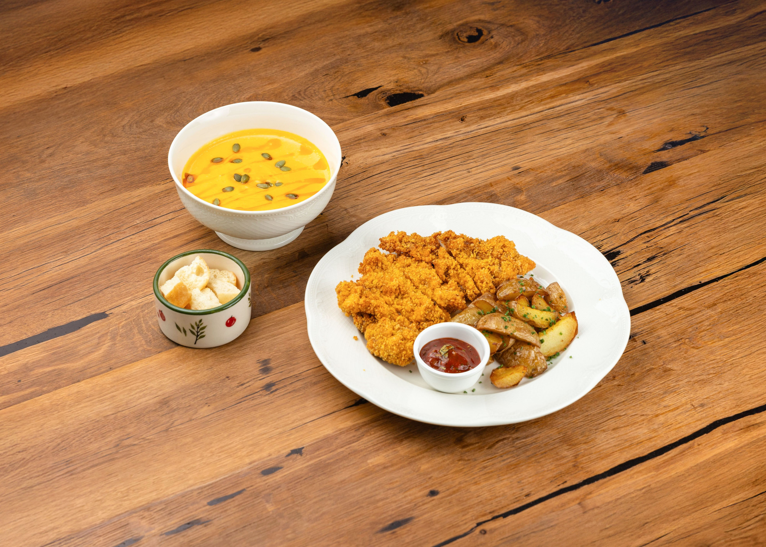 30.10.2025 Сыр Бор, Бизнес Ланчи. ФОТОГРАФ ВИНОГРАДОВА ДАРЬЯ