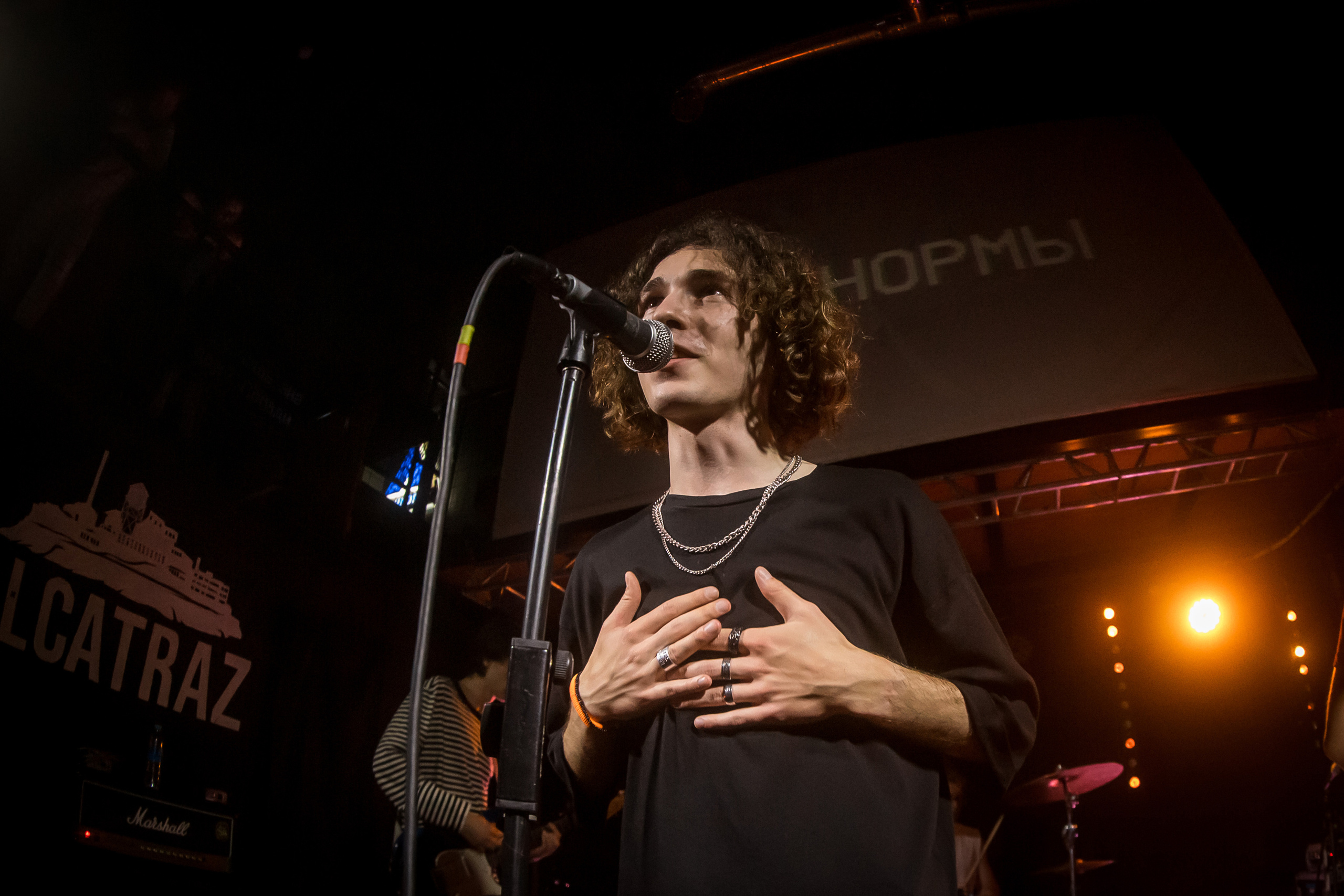 Вне нормы в Alcatraz bar. Фотографиня Мария Дикова