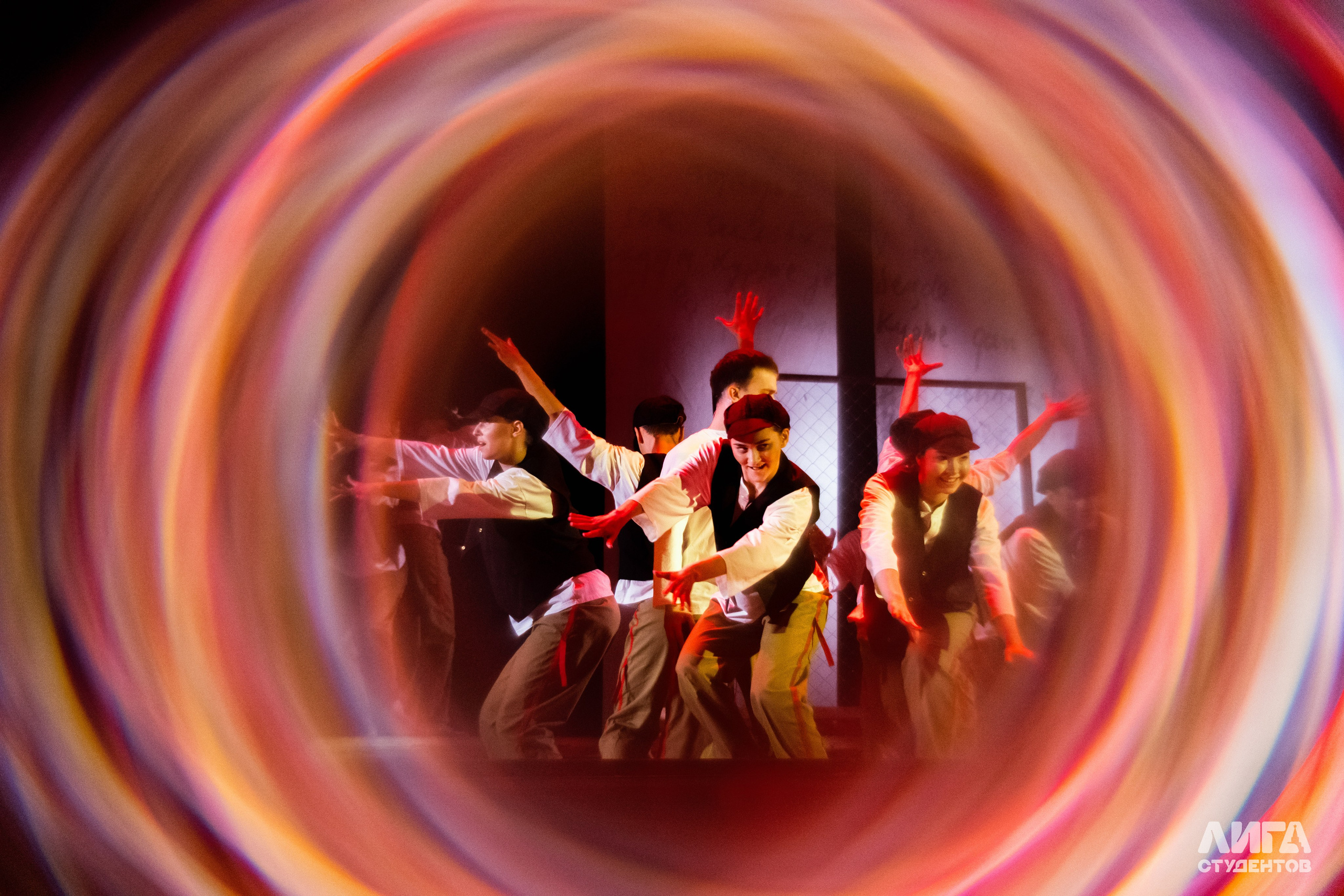 Российская Студенческая Весна 2025. Портретный фотограф в Казани Радомир Заздравных