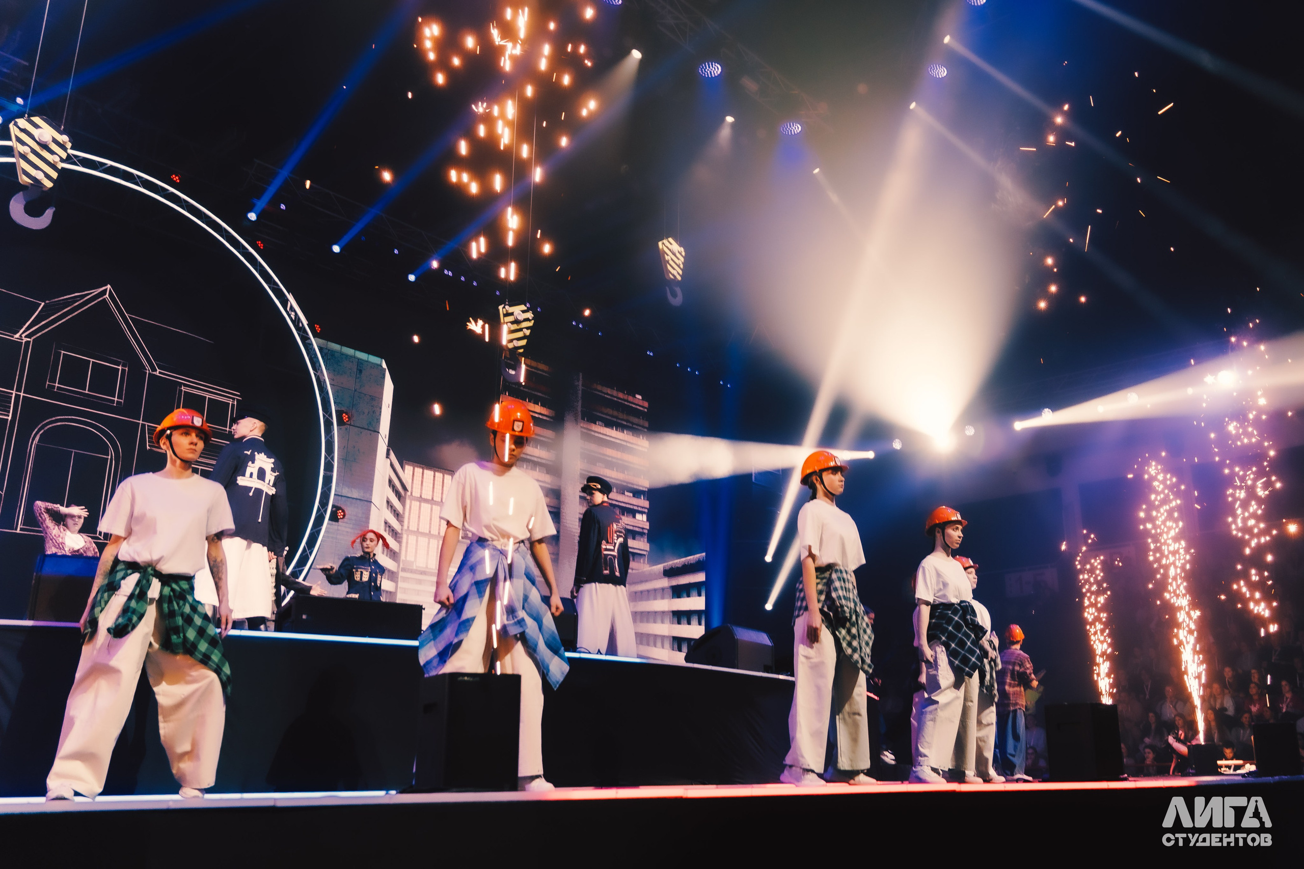 Российская Студенческая Весна 2025. Портретный фотограф в Казани Радомир Заздравных