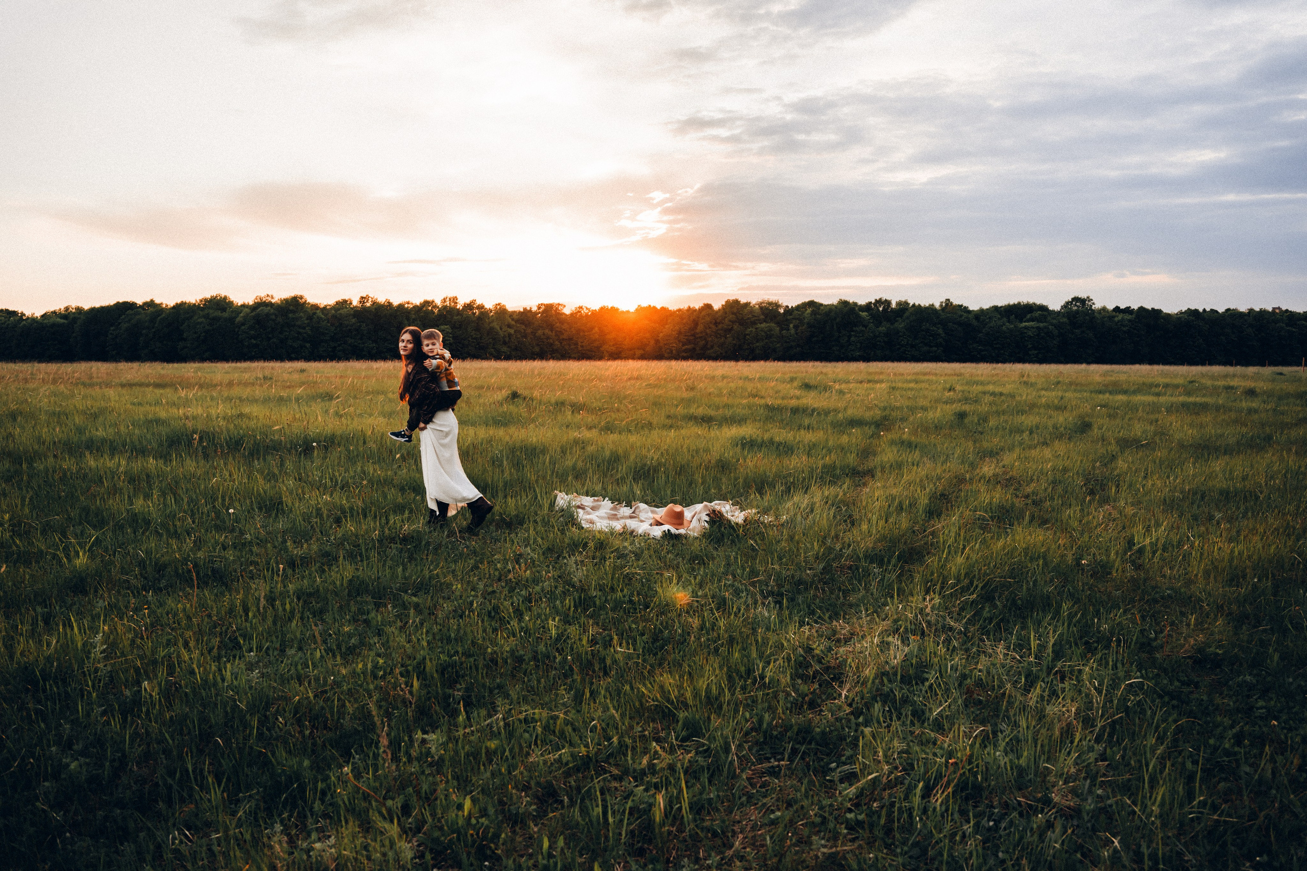 Семейная съемка на закате
