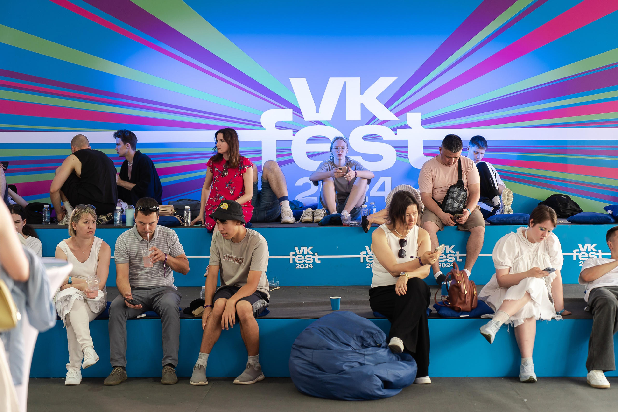 ВК ФЕСТ. Репортажный и свадебный фотограф в Москве