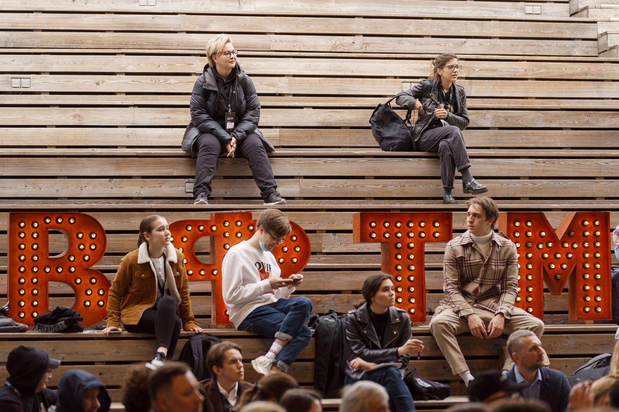 Форум театральных менеджеров в Вахтанговском театре. Андрей Сухинин репортажный свадебный фотограф Санкт-Петербург