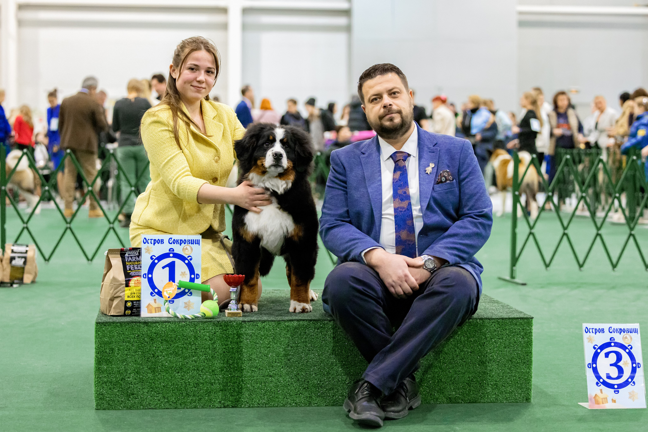 Крокус 3,9 и 10.12.2023. Фотограф-анималист Юлия Германика